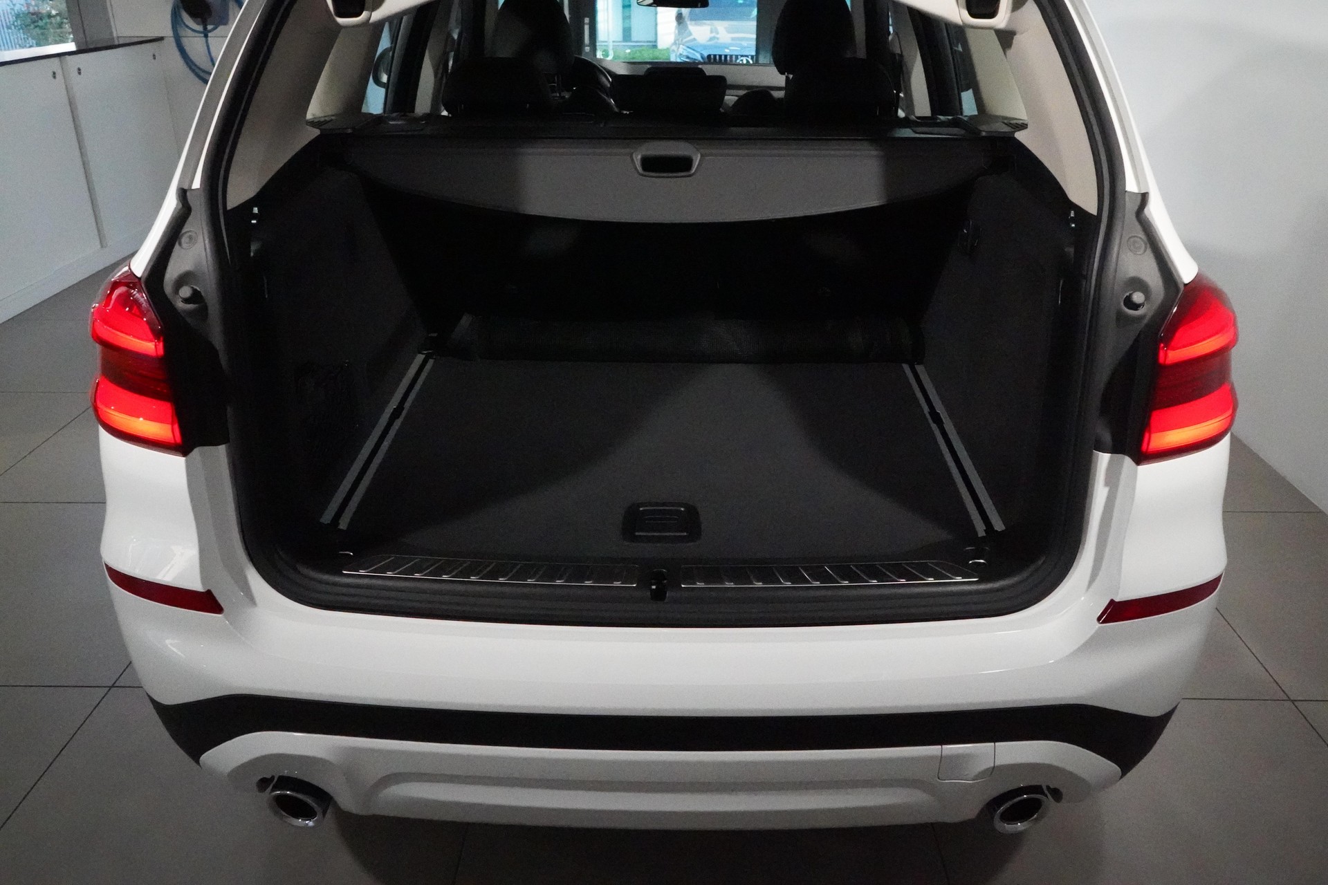 BMW X3 20d xDrive-image-4