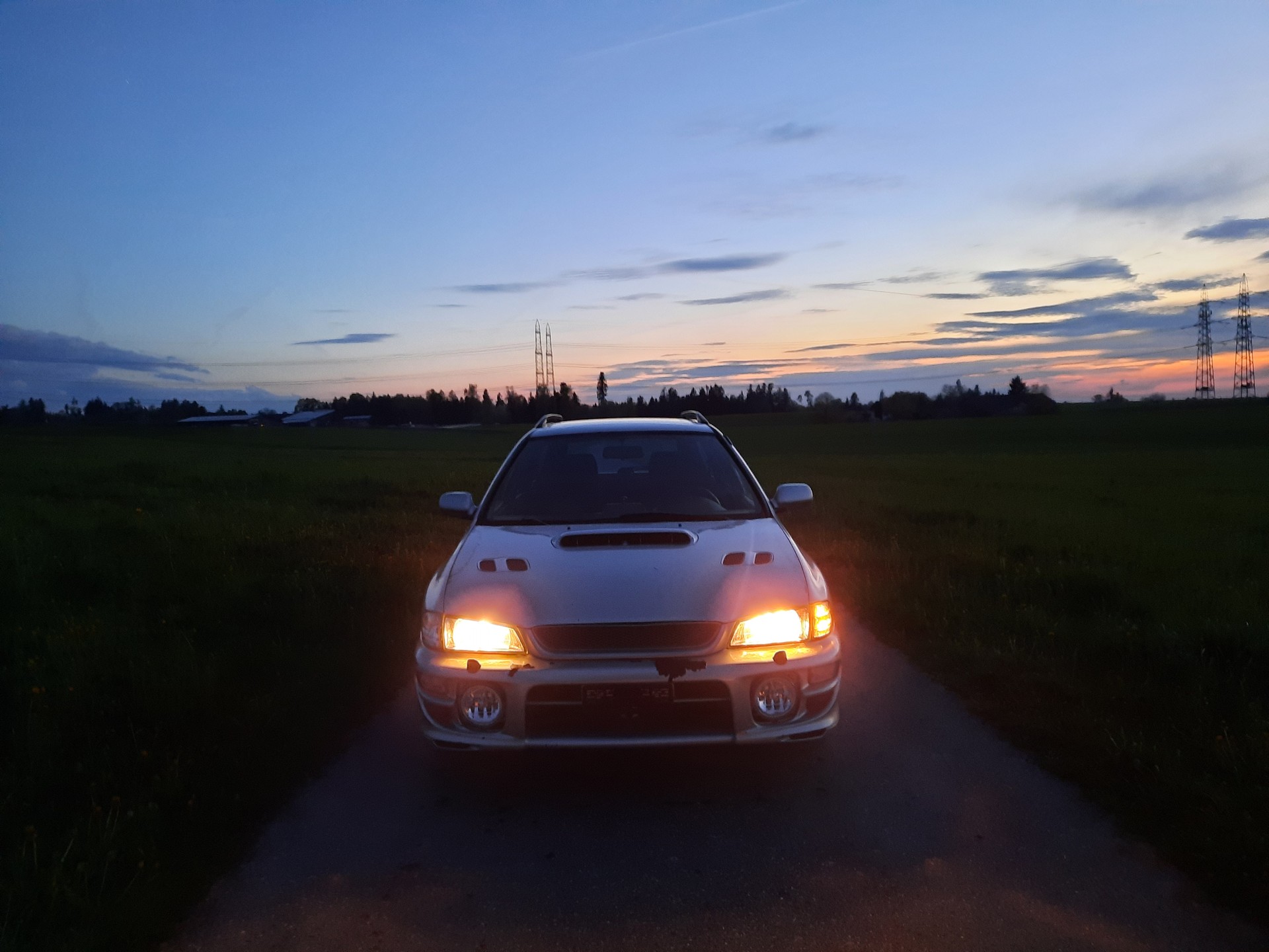 SUBARU Impreza 2.0 Turbo-image-3