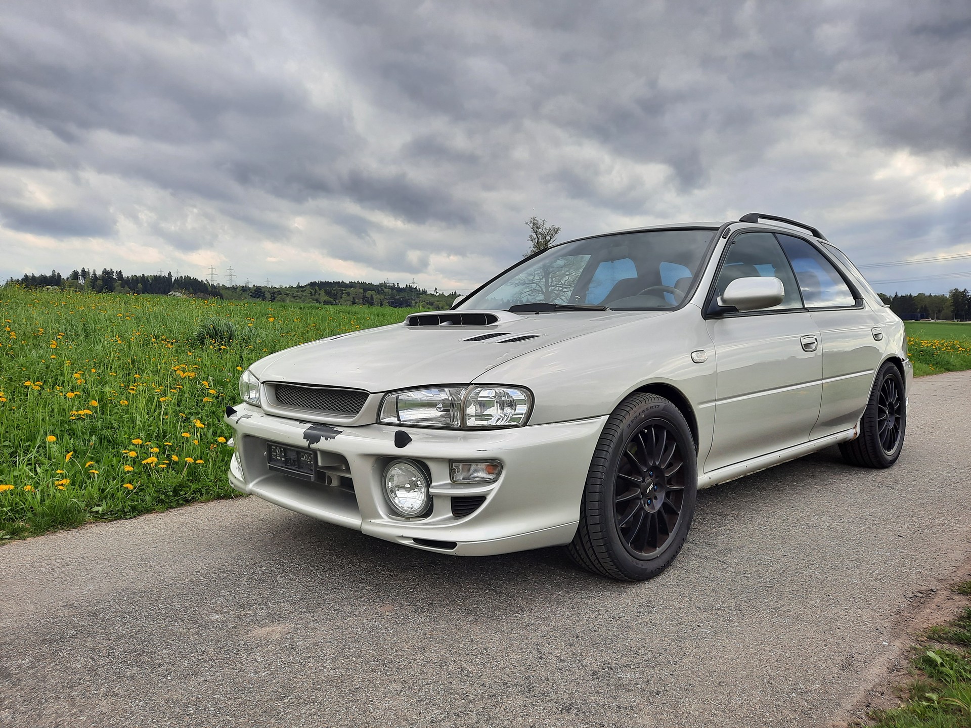 SUBARU Impreza 2.0 Turbo-image-0