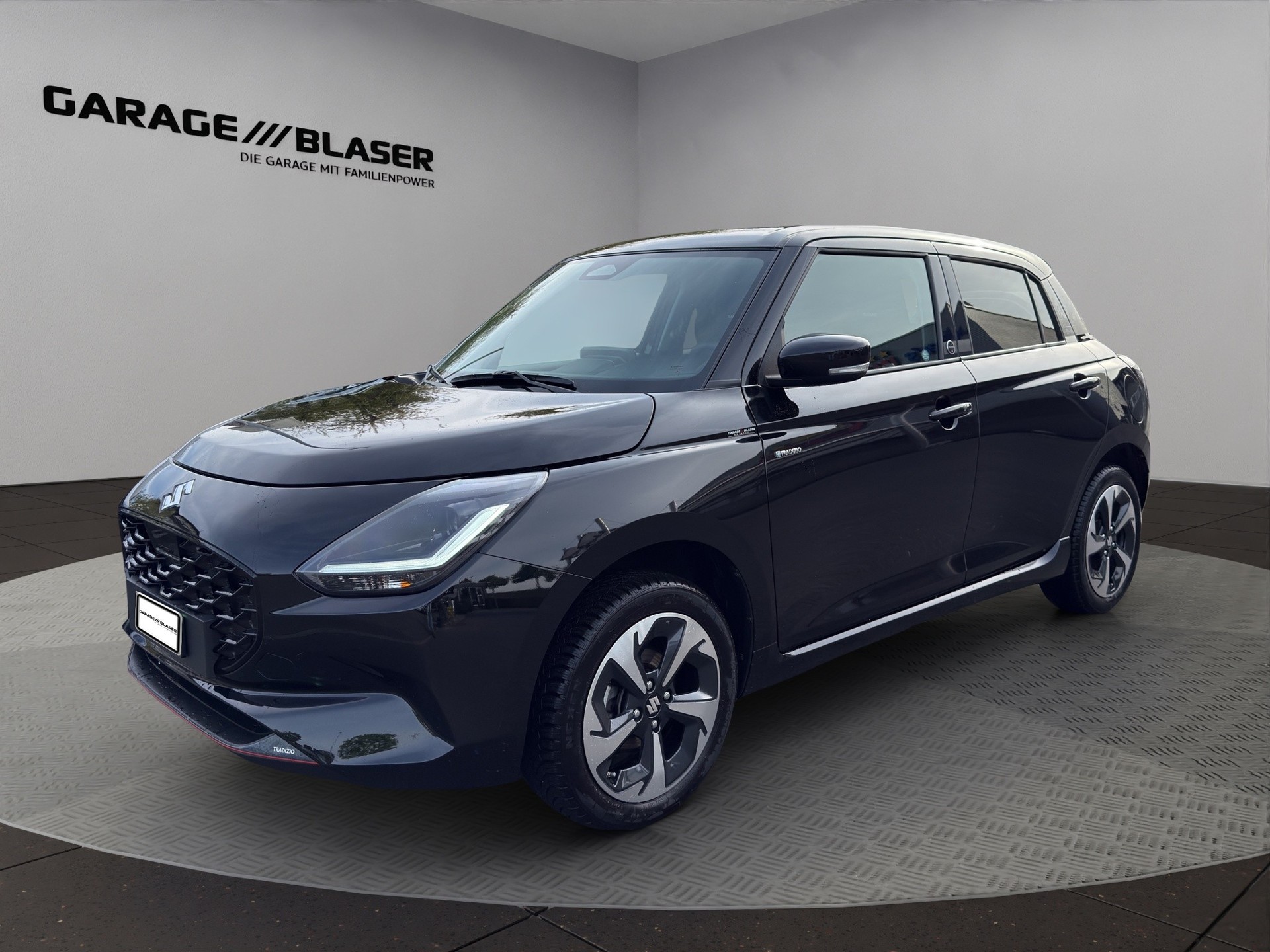 SUZUKI Swift 1.2 Tradizio Top Hybrid 4x4-image-0