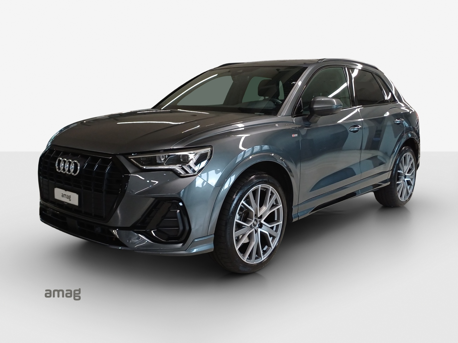 AUDI Q3 35 TFSI S line S-tronic