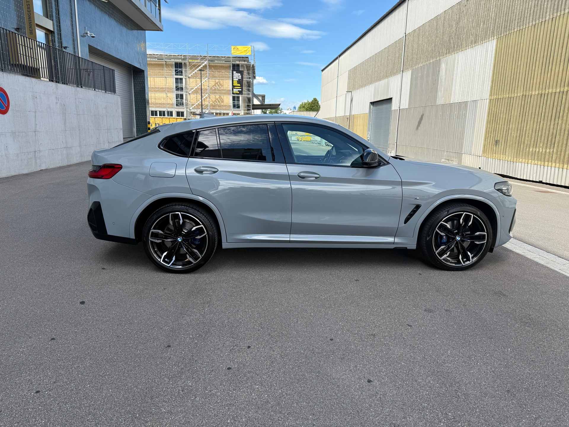 BMW M40i-image-5