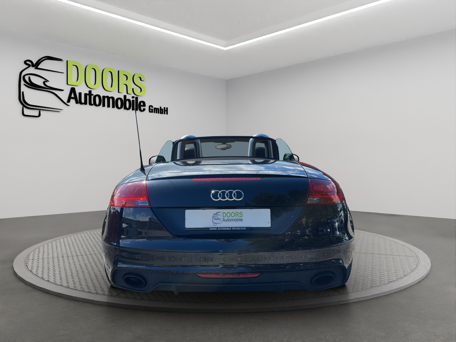 AUDI TT RS Roadster 2.5 TFSI quattro S-tronic-showroom-element-3