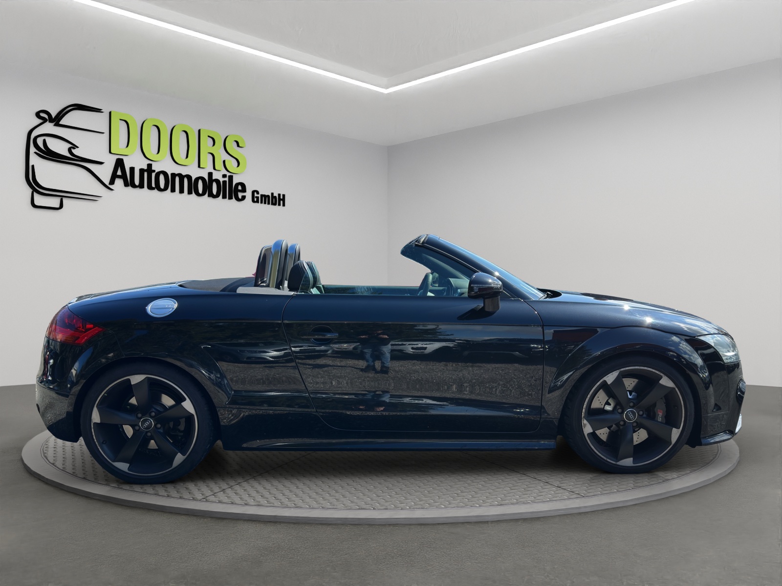 AUDI TT RS Roadster 2.5 TFSI quattro S-tronic-image-7