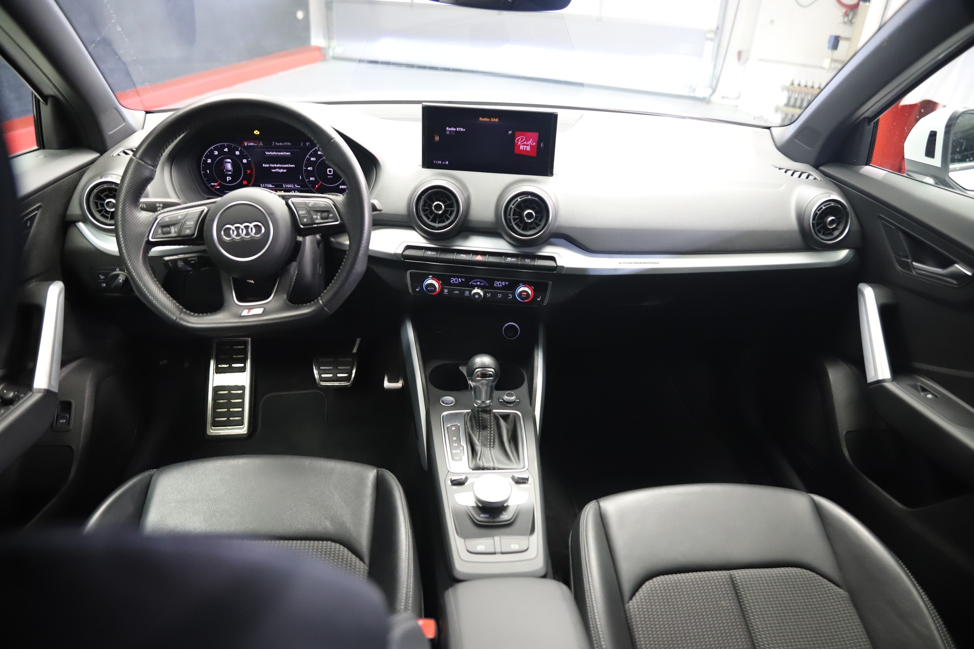 AUDI Q2 40 TFSI Sport quattro S-tronic-image-7