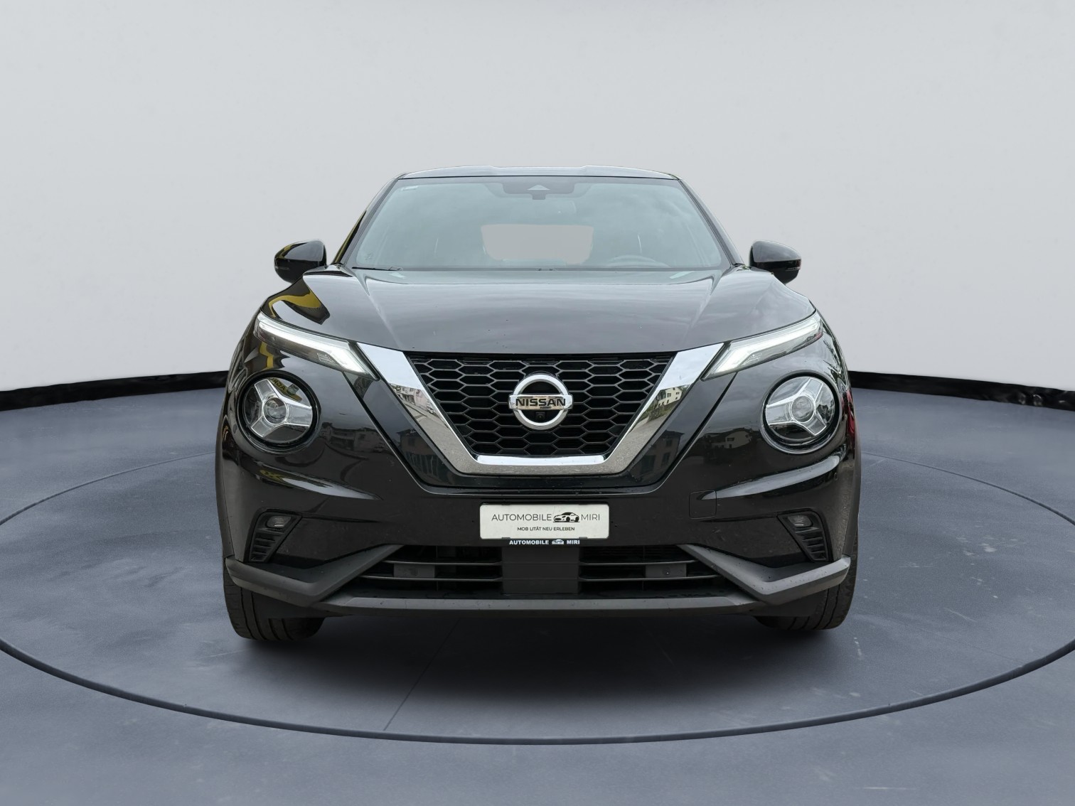 NISSAN Juke 1.0 DIG-T N-Connecta DCT-image-1