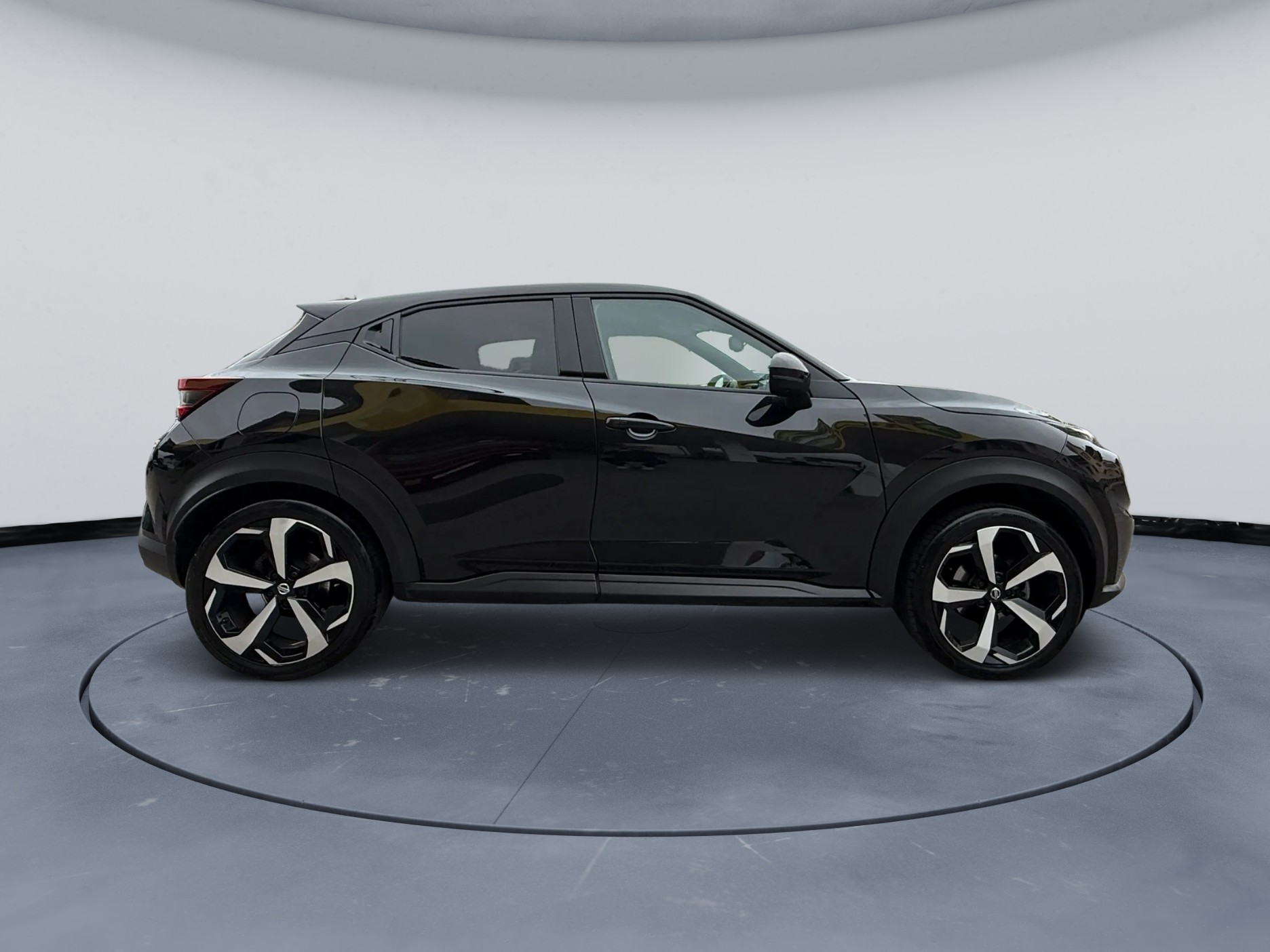 NISSAN Juke 1.0 DIG-T N-Connecta DCT-image-3