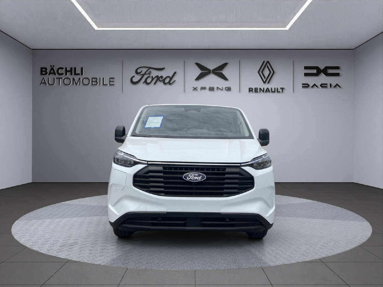 FORD Transit Custom Van 320 L1 2.5 Duratec 233 Trend PHEV-showroom-element-1