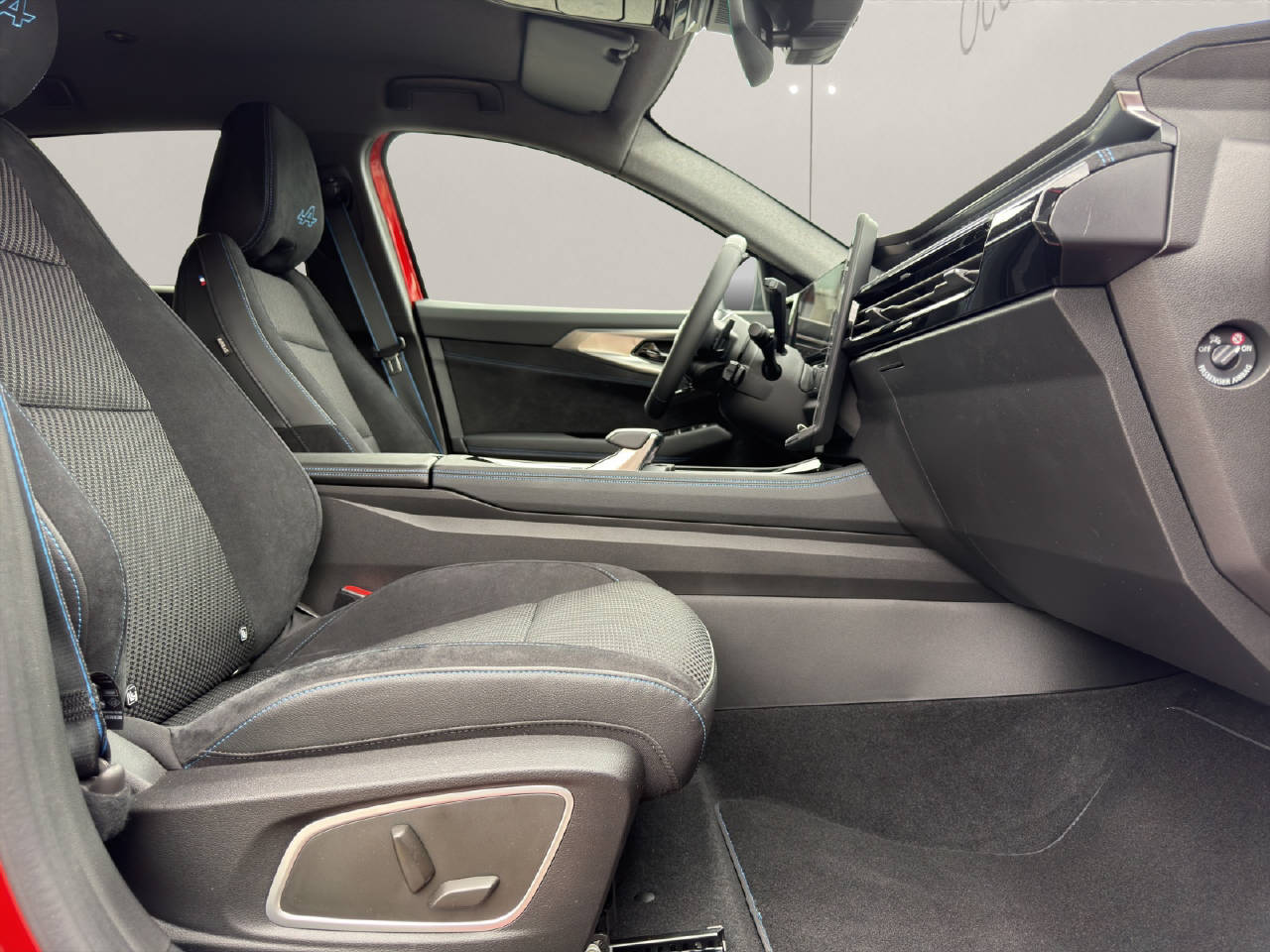 RENAULT Austral 1.2 E-Tech iconic esprit Alpine-image-9