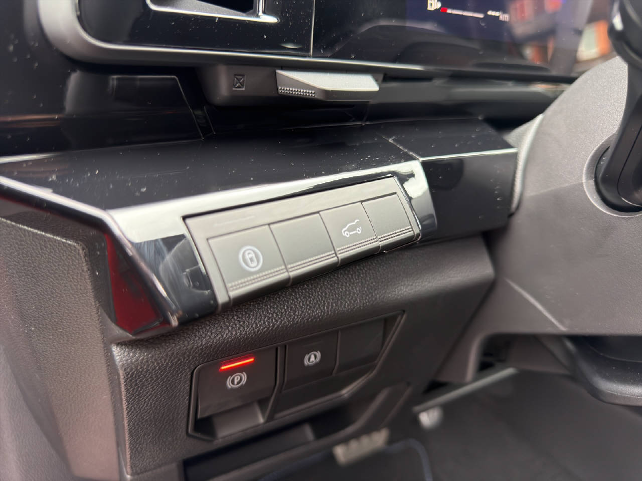 RENAULT Austral 1.2 E-Tech iconic esprit Alpine-image-8