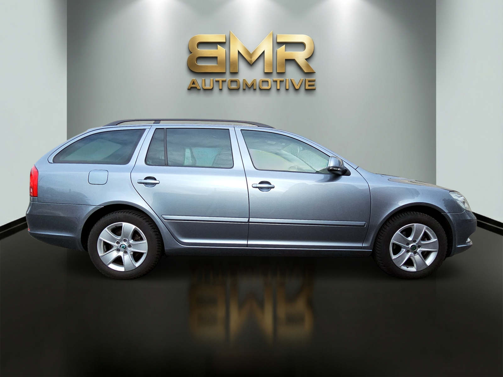 SKODA Octavia Combi 2.0 TDI Twenty20 4x4-showroom-element-3