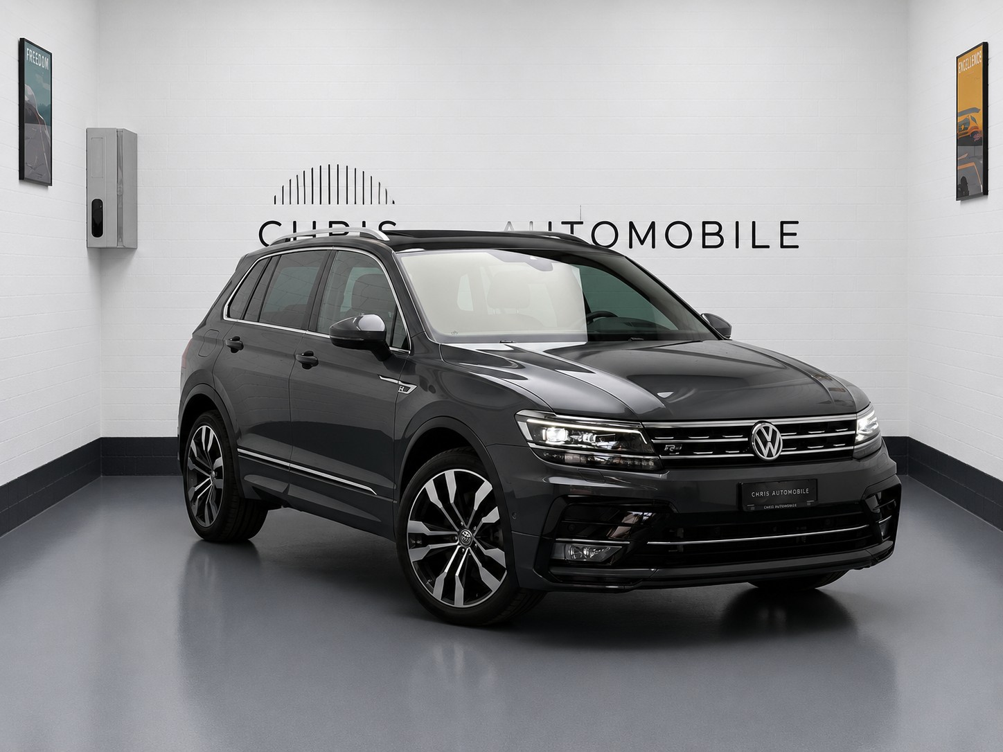 VW Tiguan 2.0 TDI SCR Highline 4Motion DSG-image-4