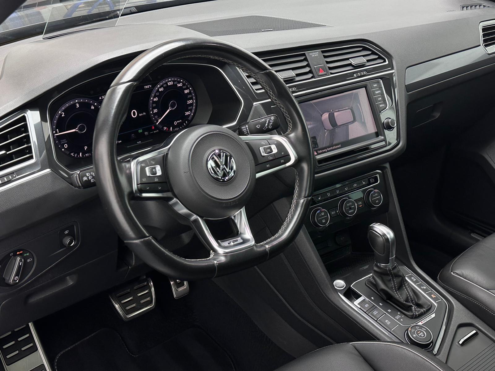 VW Tiguan 2.0 TDI SCR Highline 4Motion DSG-image-6