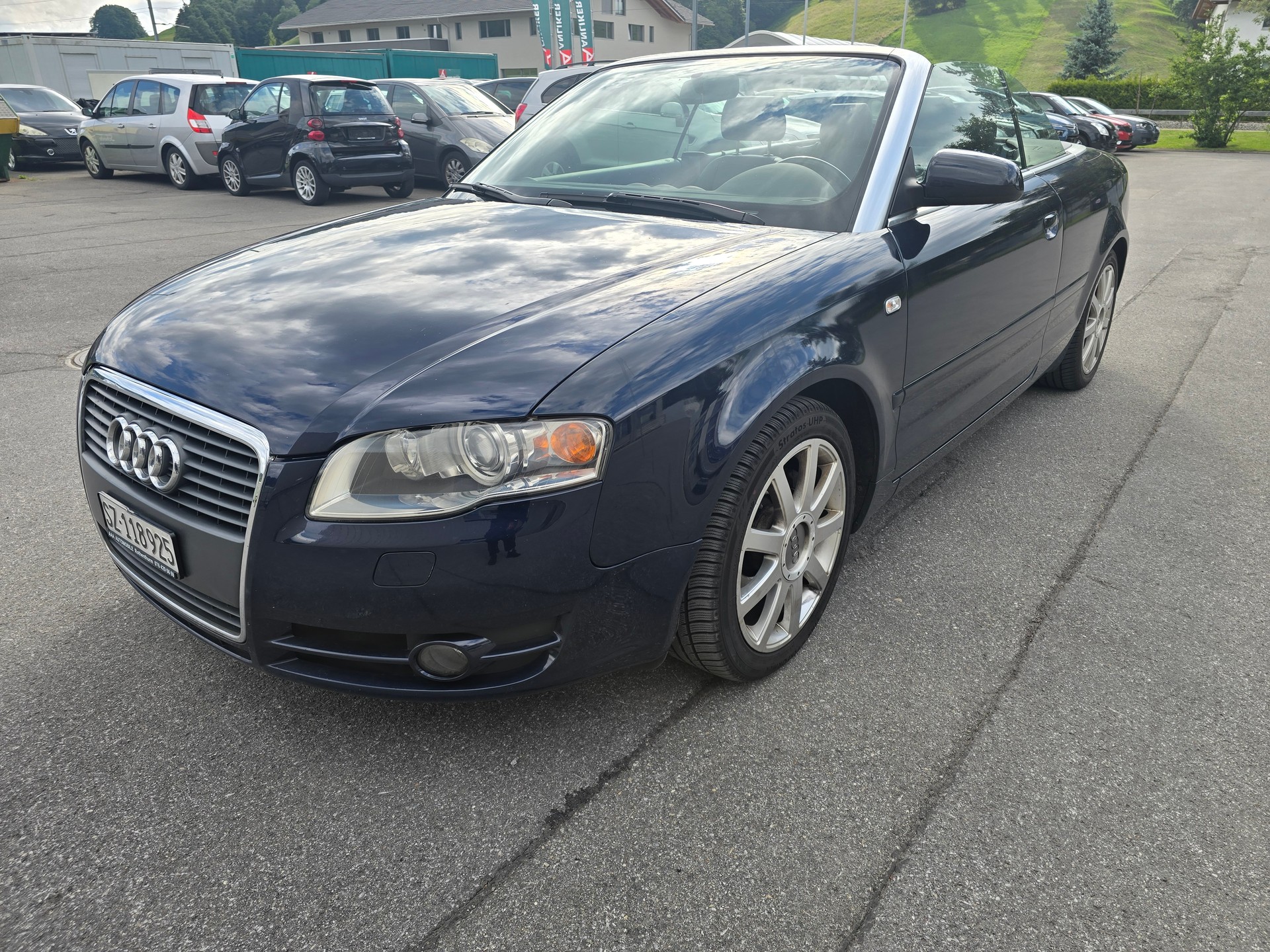 AUDI A4 Cabriolet 1.8 Turbo-image-2