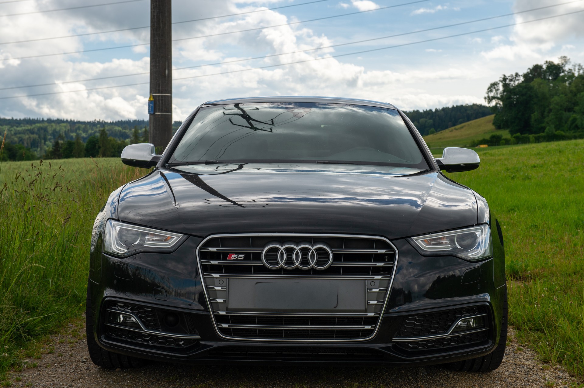 AUDI 3.0 V6 TFSI quattro S-Tronic-image-2