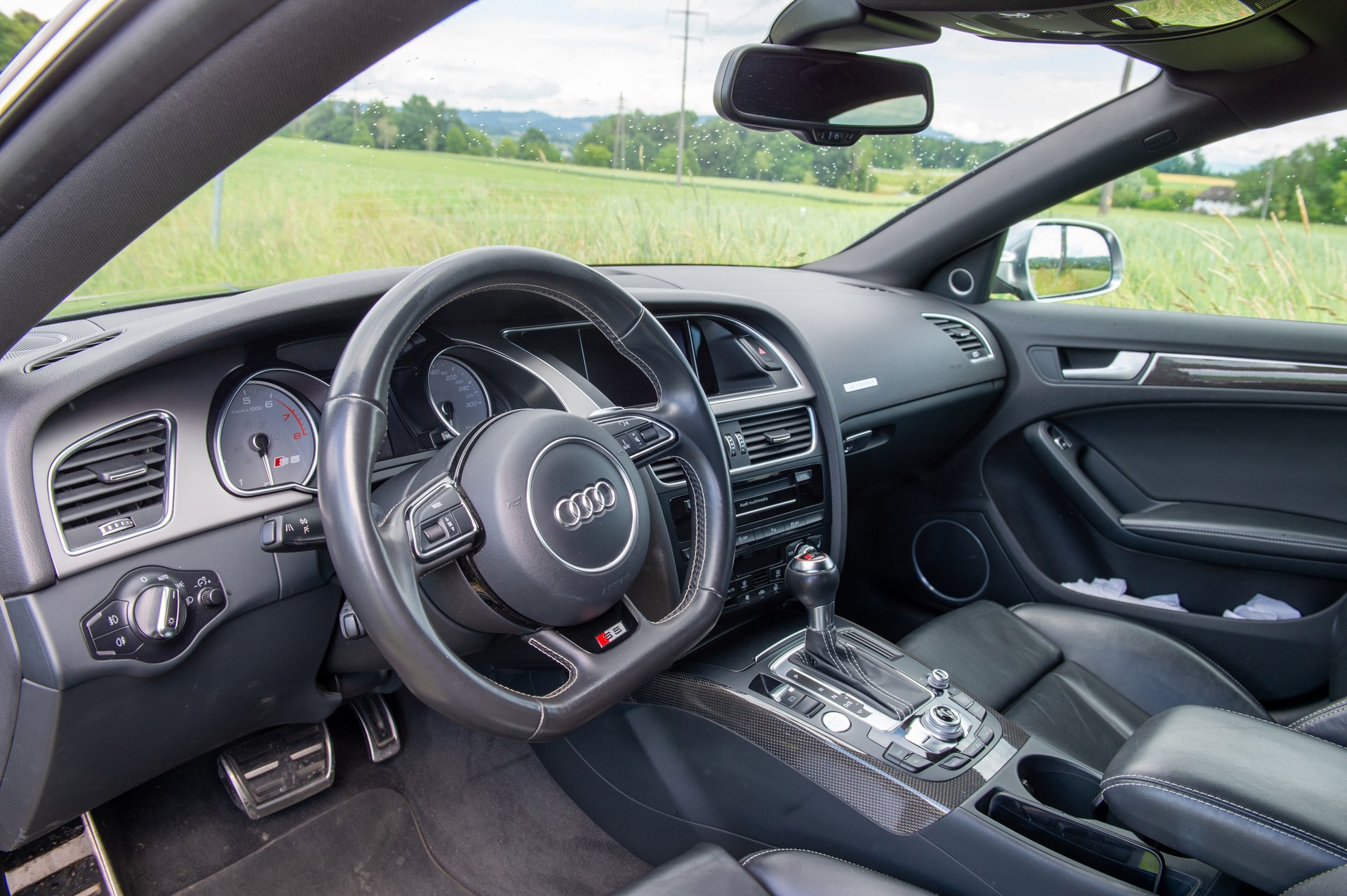AUDI 3.0 V6 TFSI quattro S-Tronic-image-5