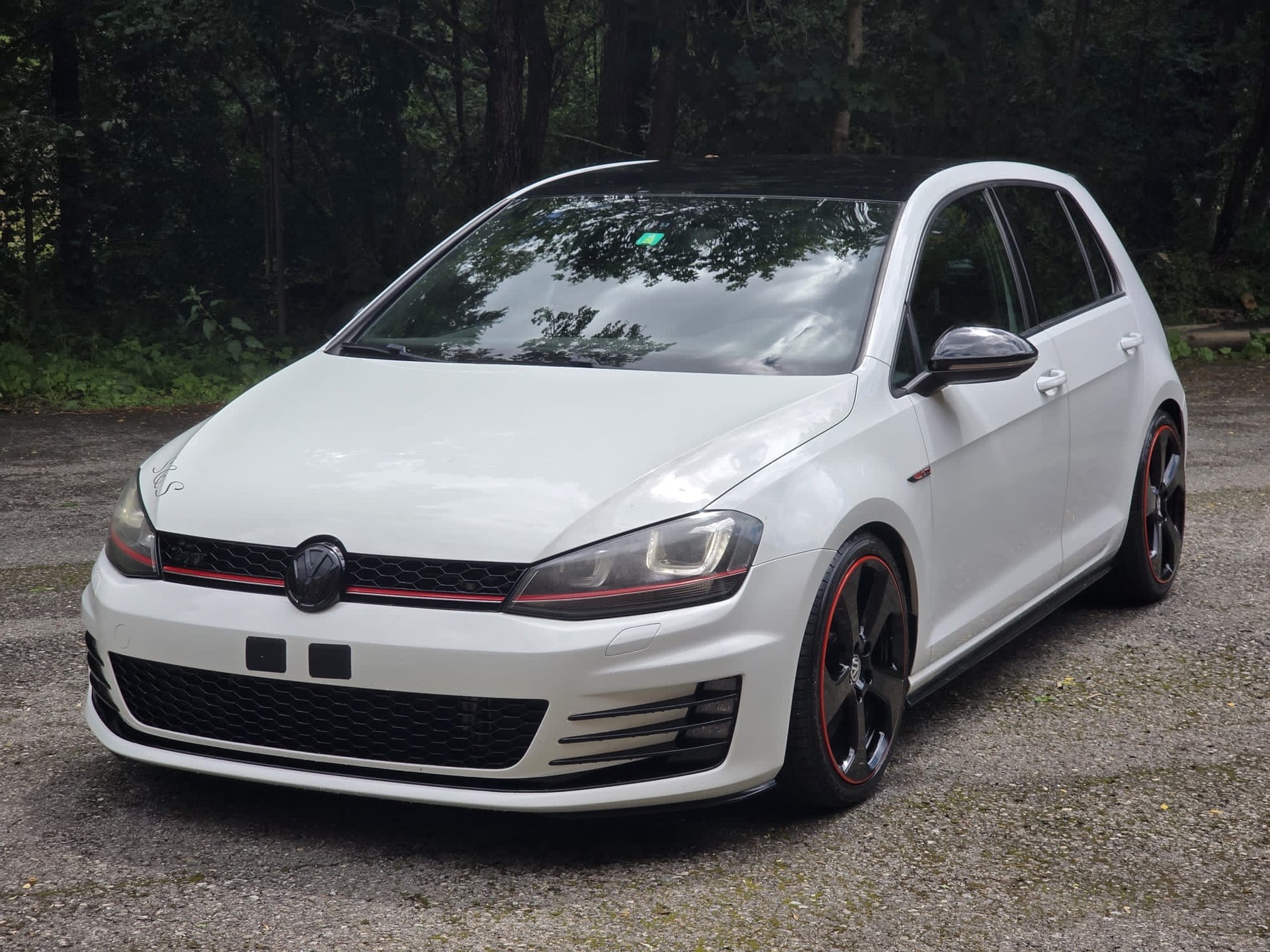 VW Golf 2.0 TSI GTI Performance DSG-image-0