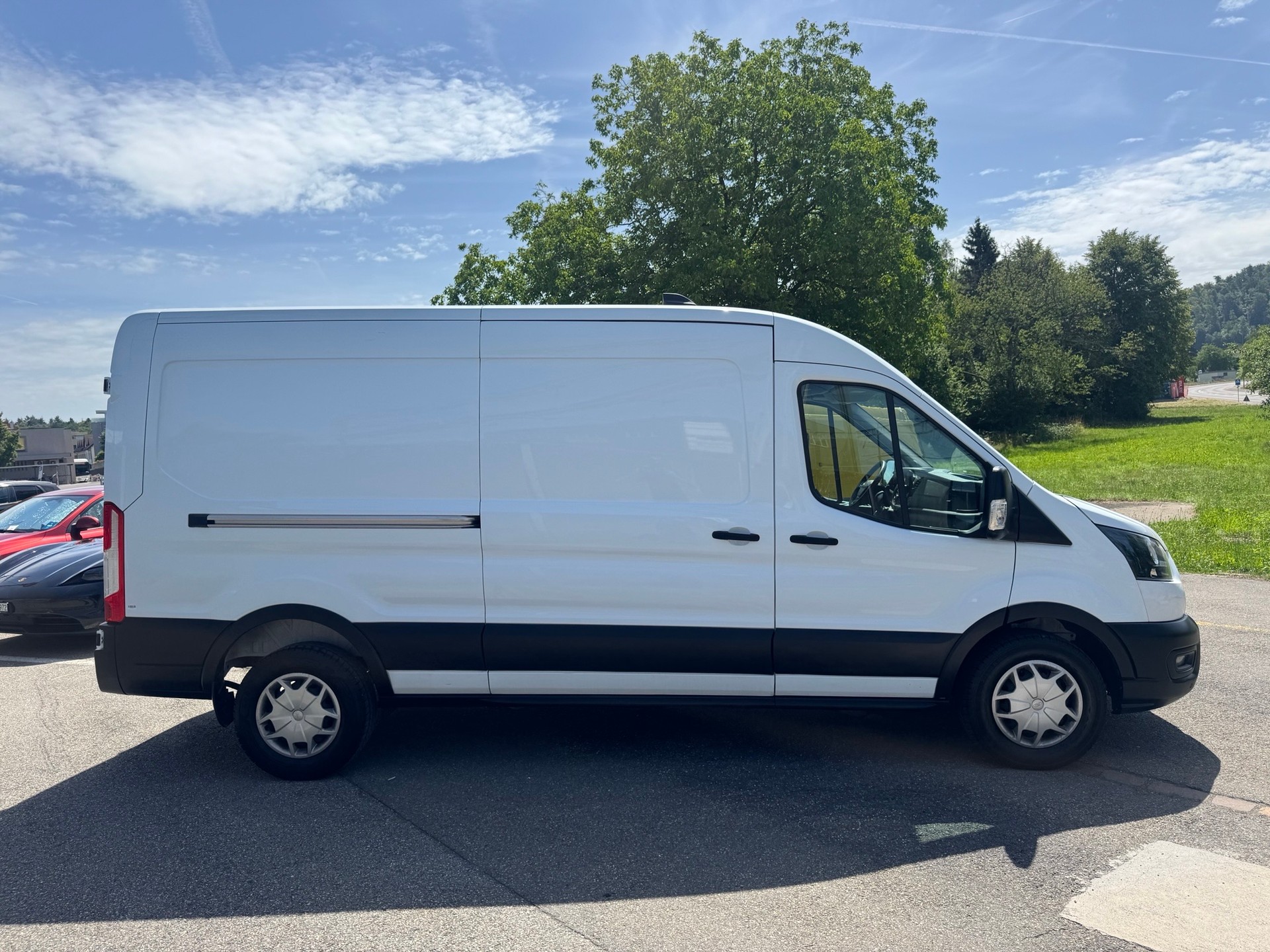 FORD Transit Van 350 L3 Trend 2.0 TDCi 130 FWD A-image-4