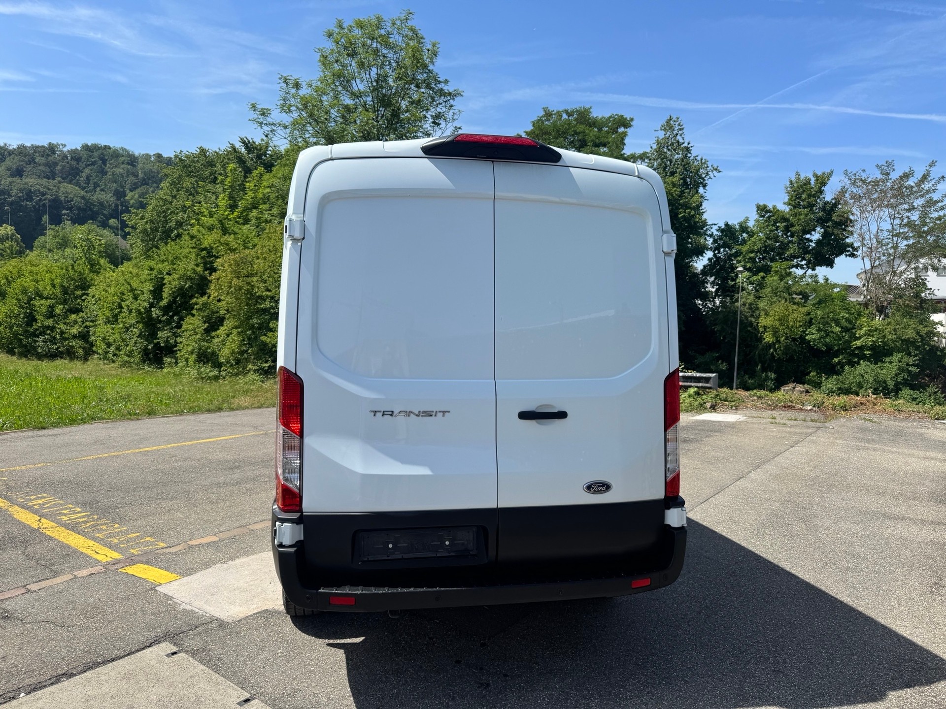 FORD Transit Van 350 L3 Trend 2.0 TDCi 130 FWD A-image-3