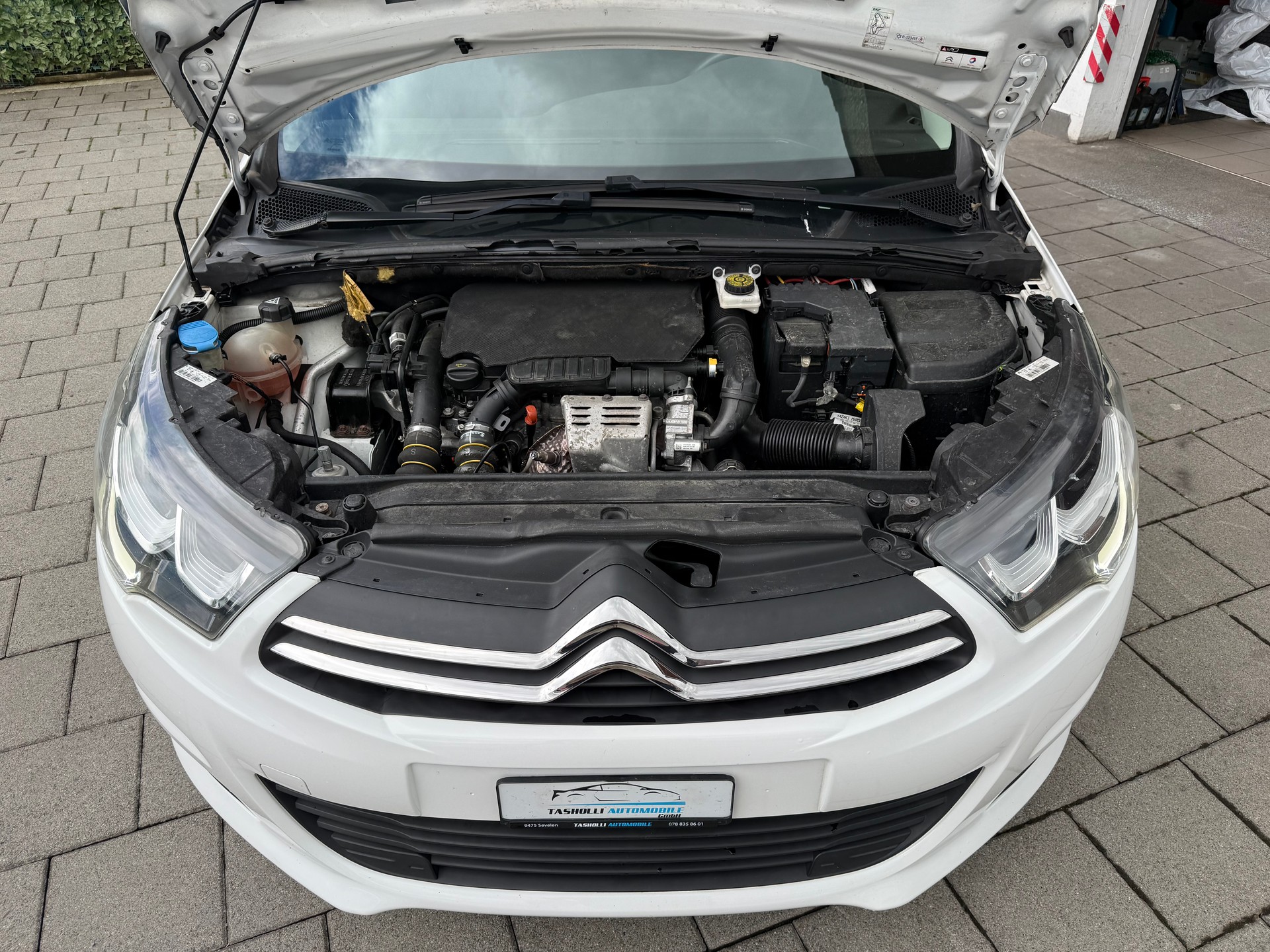 CITROEN C4 1.2 Pure Tech Feel-image-14