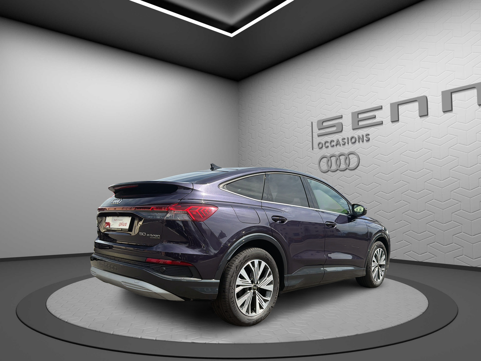 AUDI Q4 e-tron 50 quattro-image-5