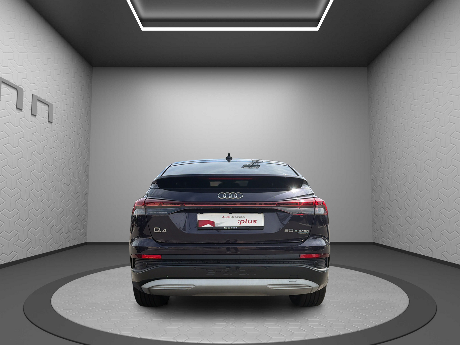 AUDI Q4 e-tron 50 quattro-image-4