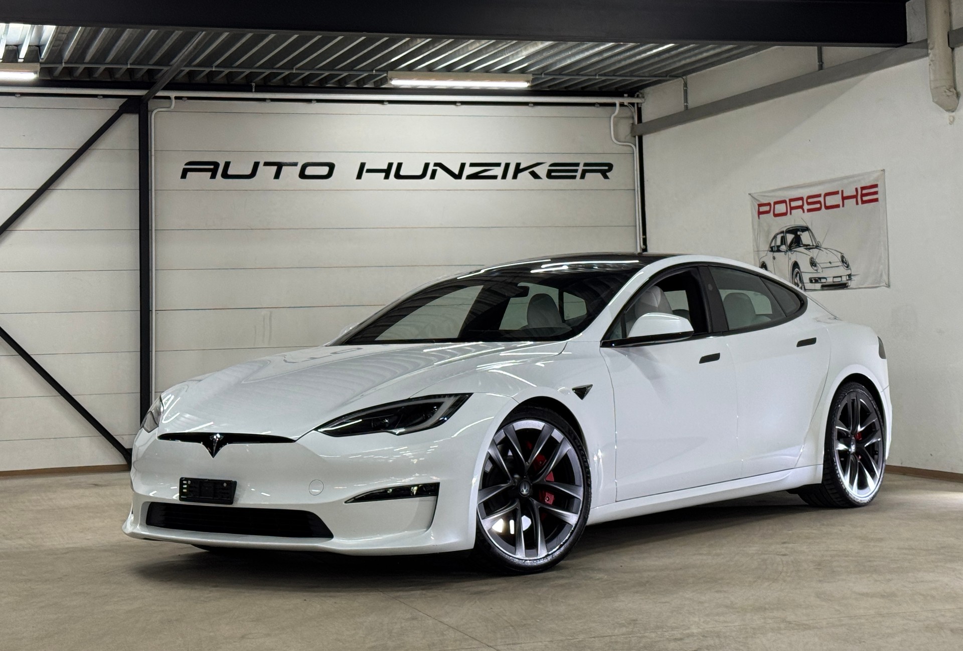 TESLA Model S 100 kWh Plaid / Autopilot 4.0-image-0