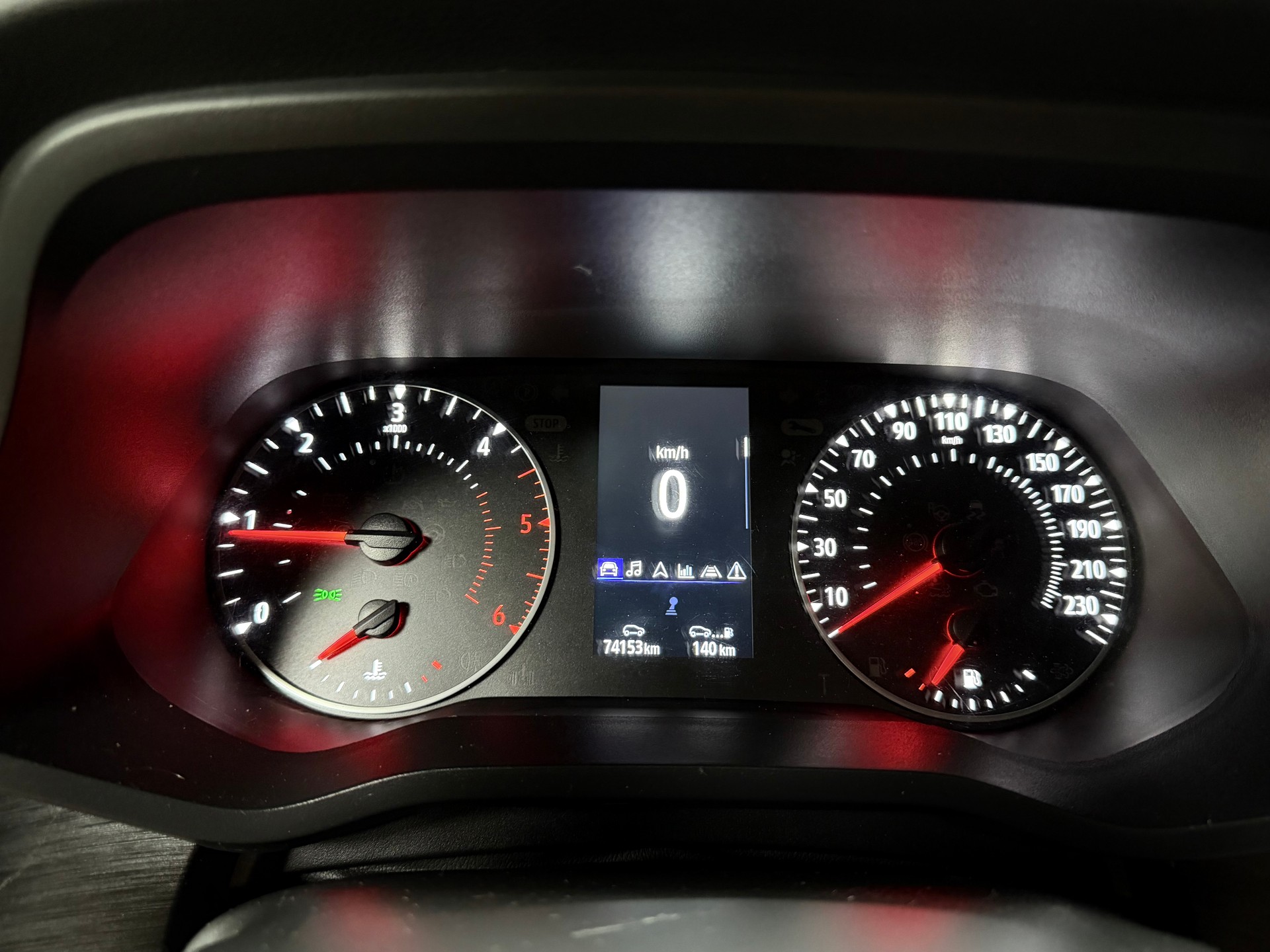 RENAULT Trafic Blue dCi 150 Passenger Techno-image-15