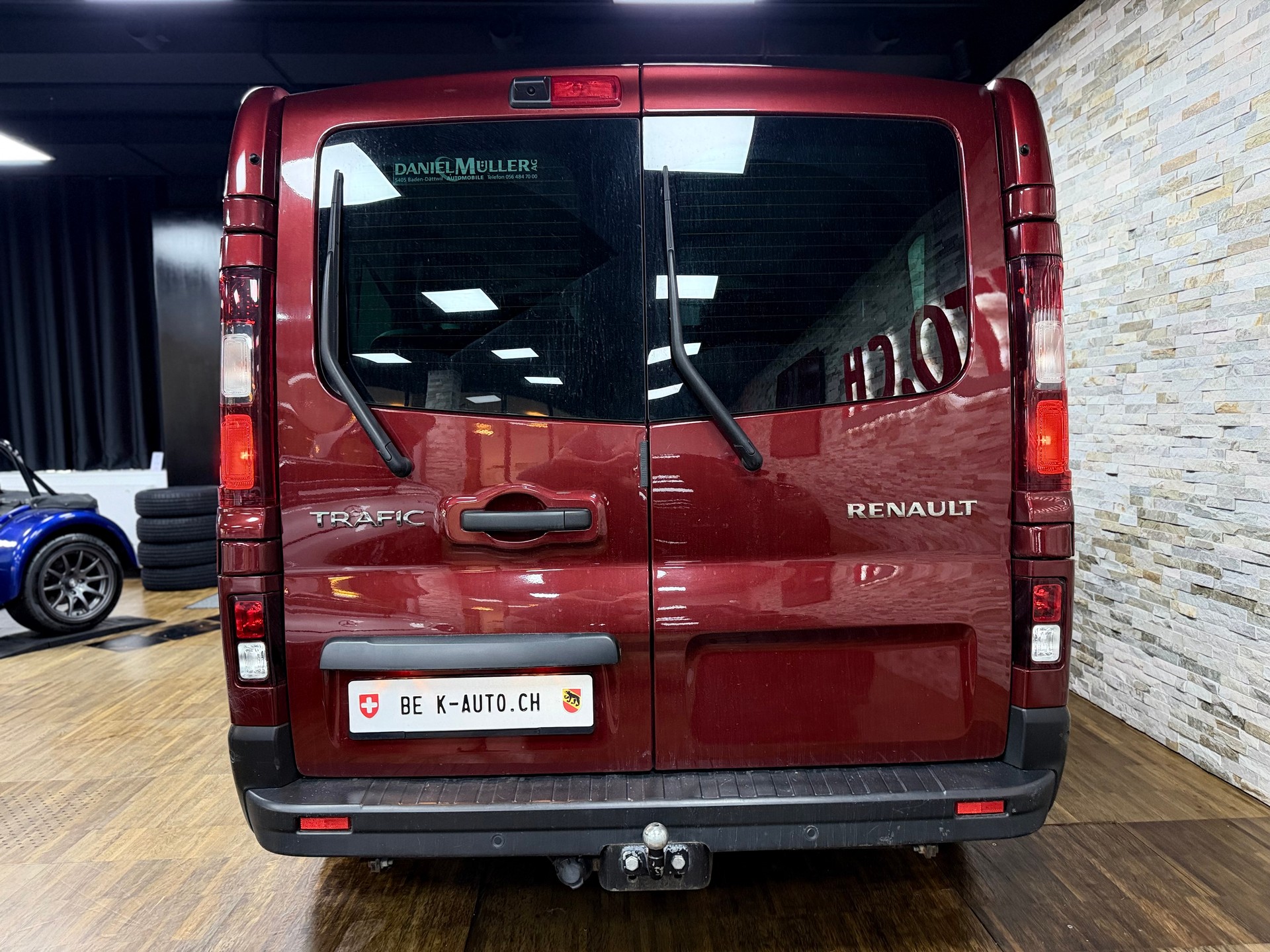 RENAULT Trafic Blue dCi 150 Passenger Techno-image-10