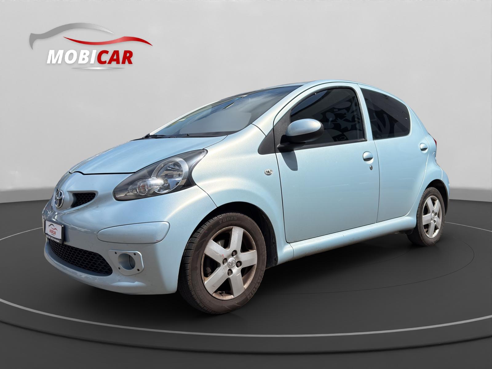 TOYOTA Aygo 1.4 D Linea Luna-image-0