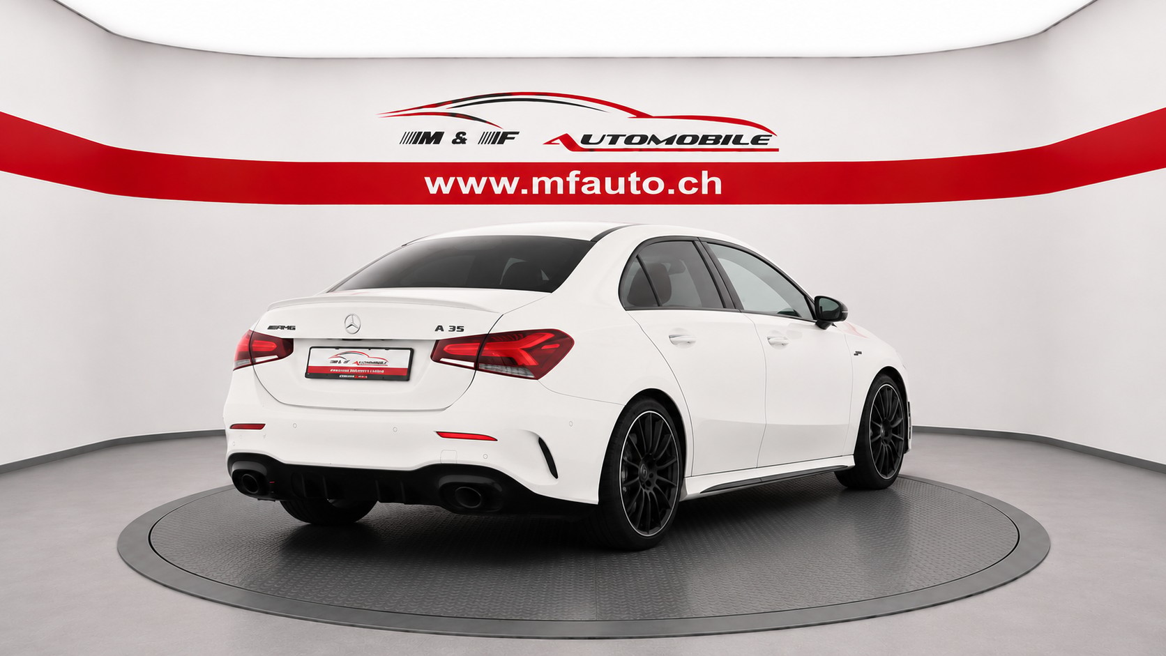 MERCEDES-BENZ A 35 AMG 4matic Limousine-image-3