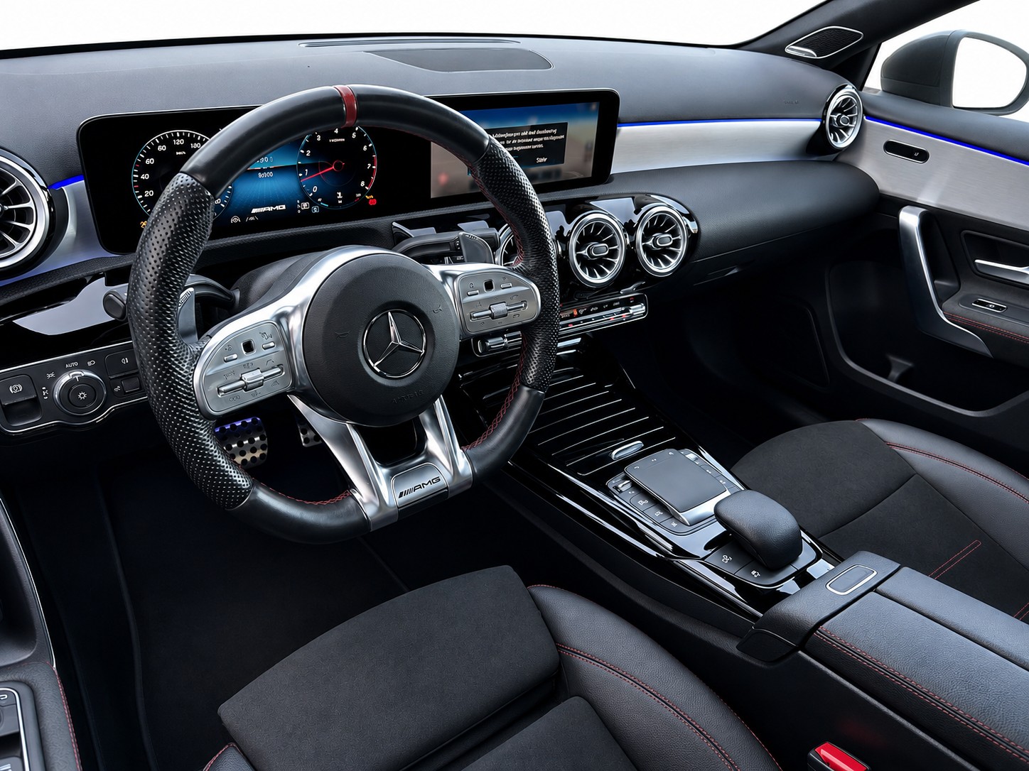 MERCEDES-BENZ A 35 AMG 4matic Limousine CH FAHRZEUG-image-10