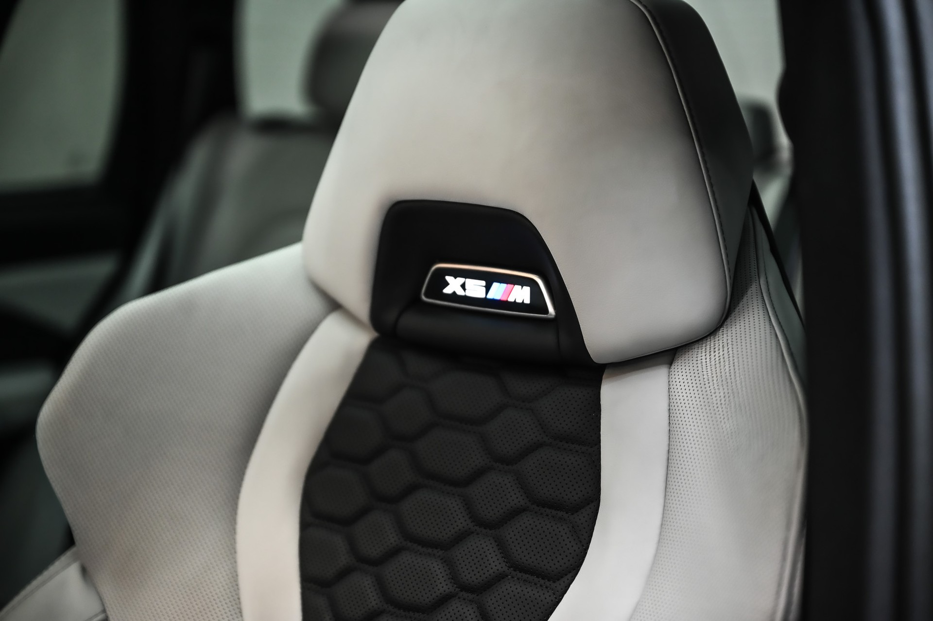 BMW X5 M Competition-image-19
