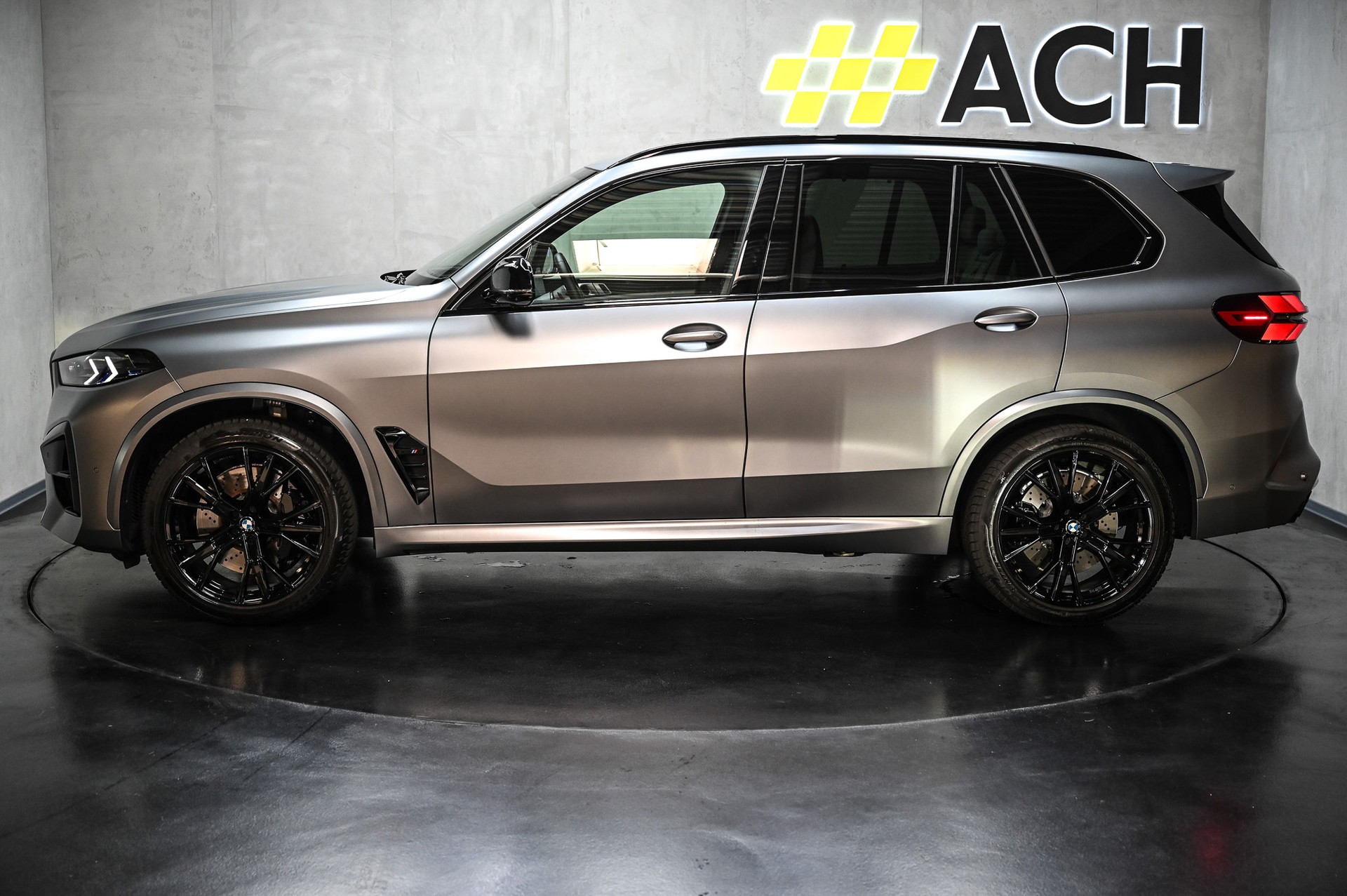 BMW X5 M Competition-image-4
