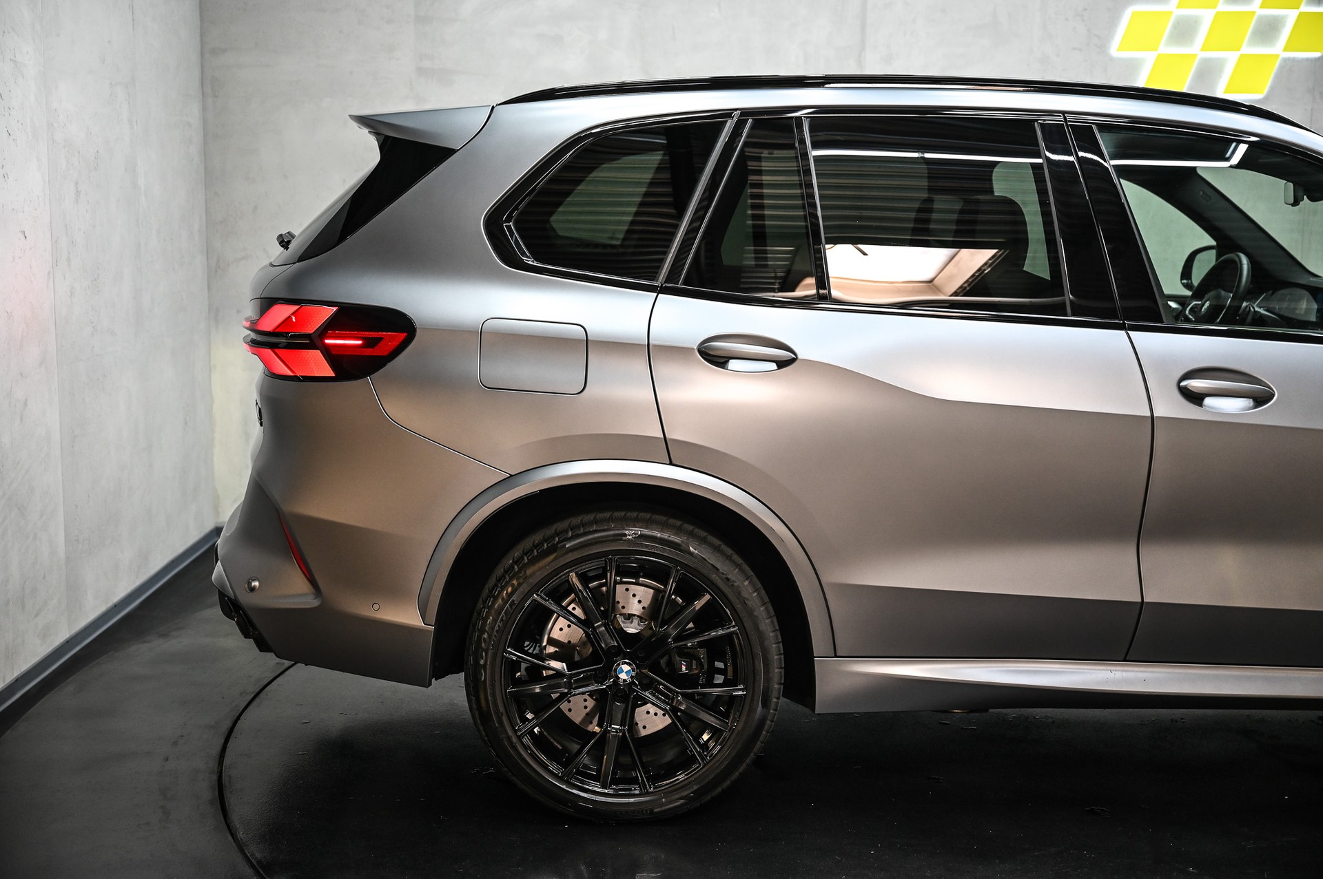 BMW X5 M Competition-image-12
