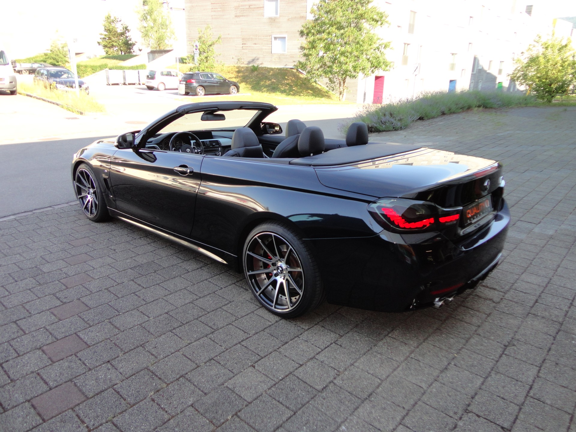 BMW 428i Cabriolet xDrive Sport Line Steptronic-image-4