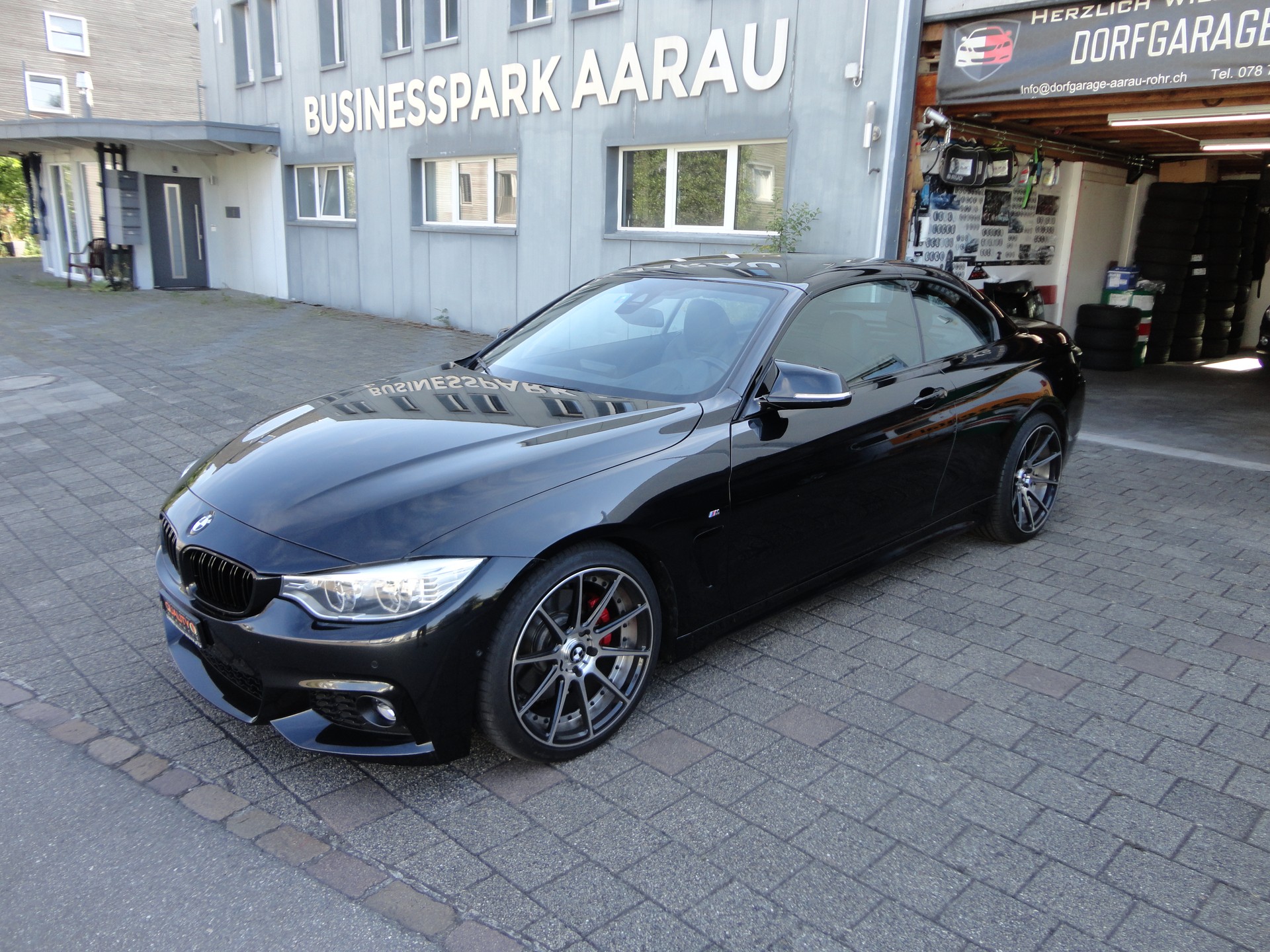 BMW 428i Cabriolet xDrive Sport Line Steptronic-image-0