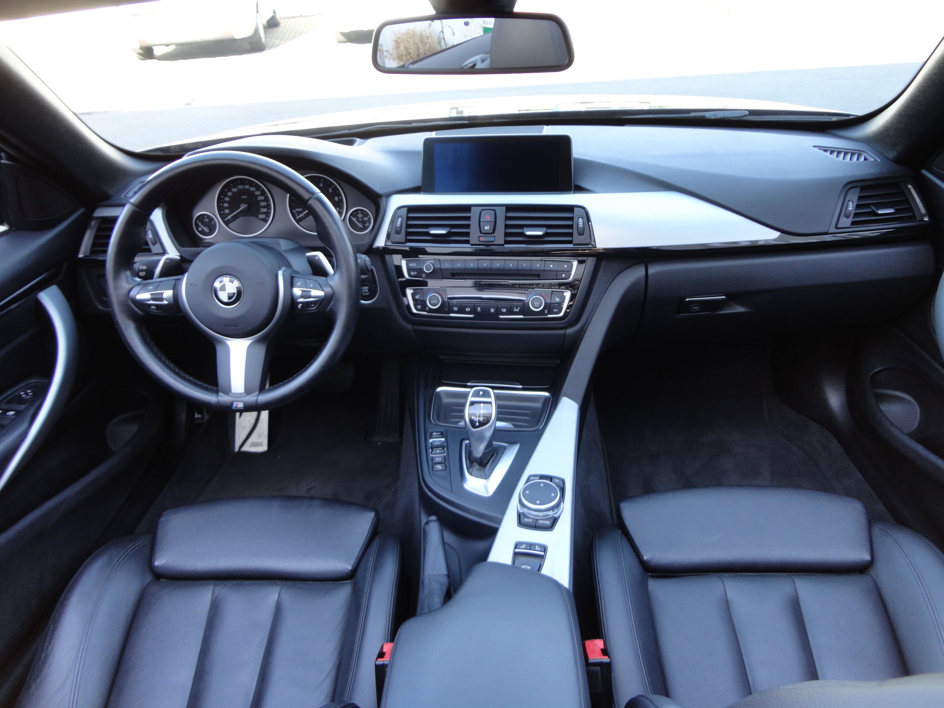 BMW 428i Cabriolet xDrive Sport Line Steptronic-image-15