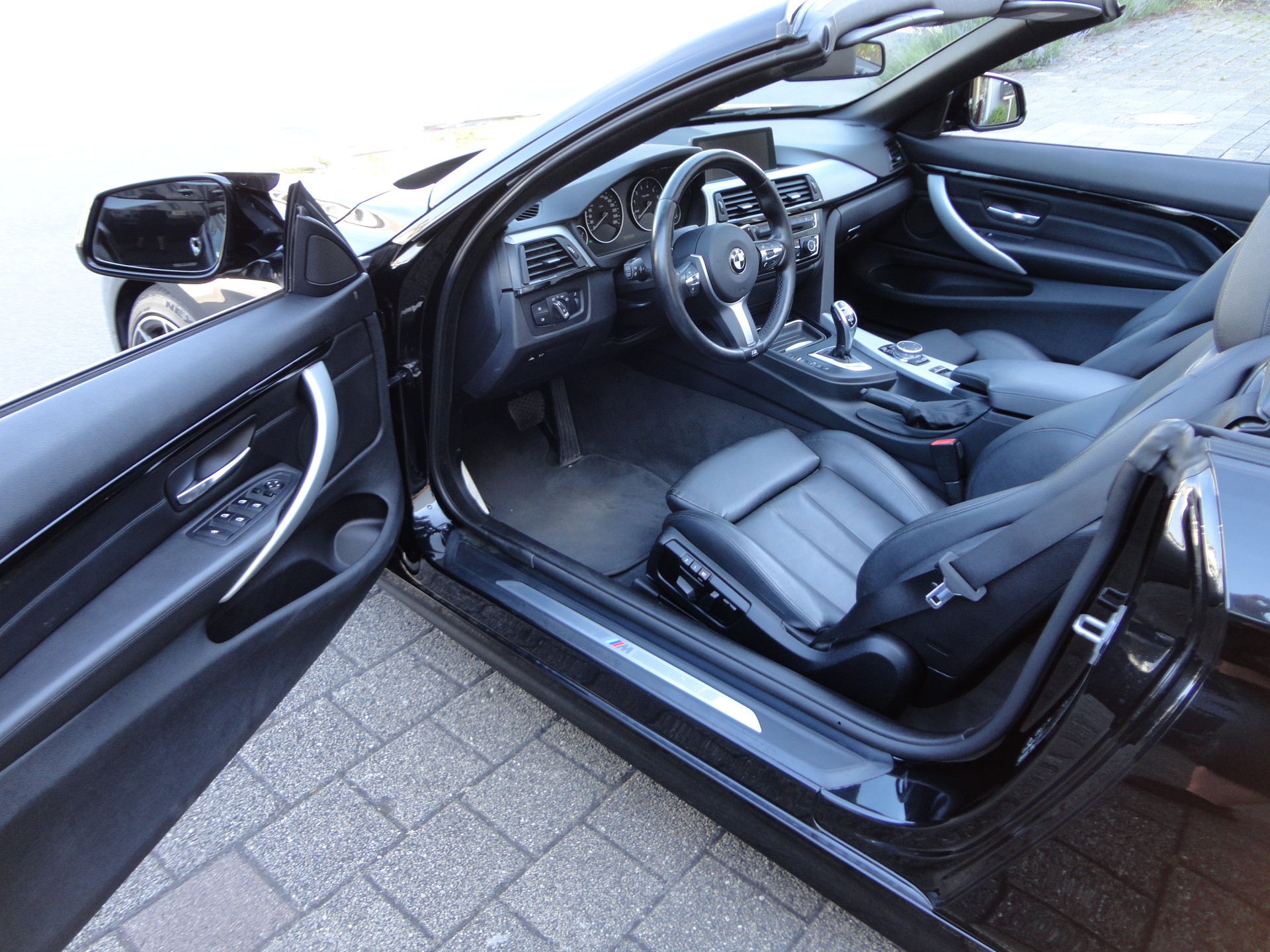 BMW 428i Cabriolet xDrive Sport Line Steptronic-image-10