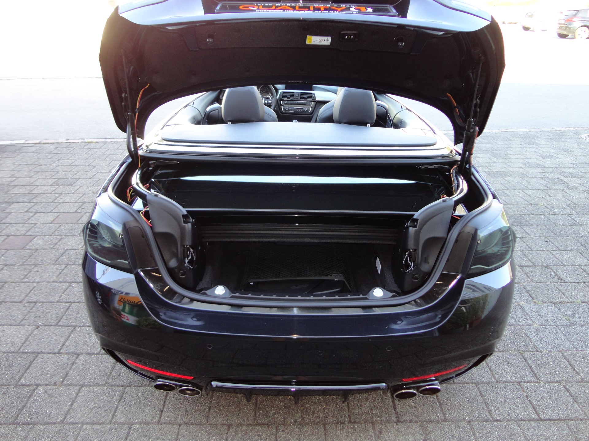 BMW 428i Cabriolet xDrive Sport Line Steptronic-image-12