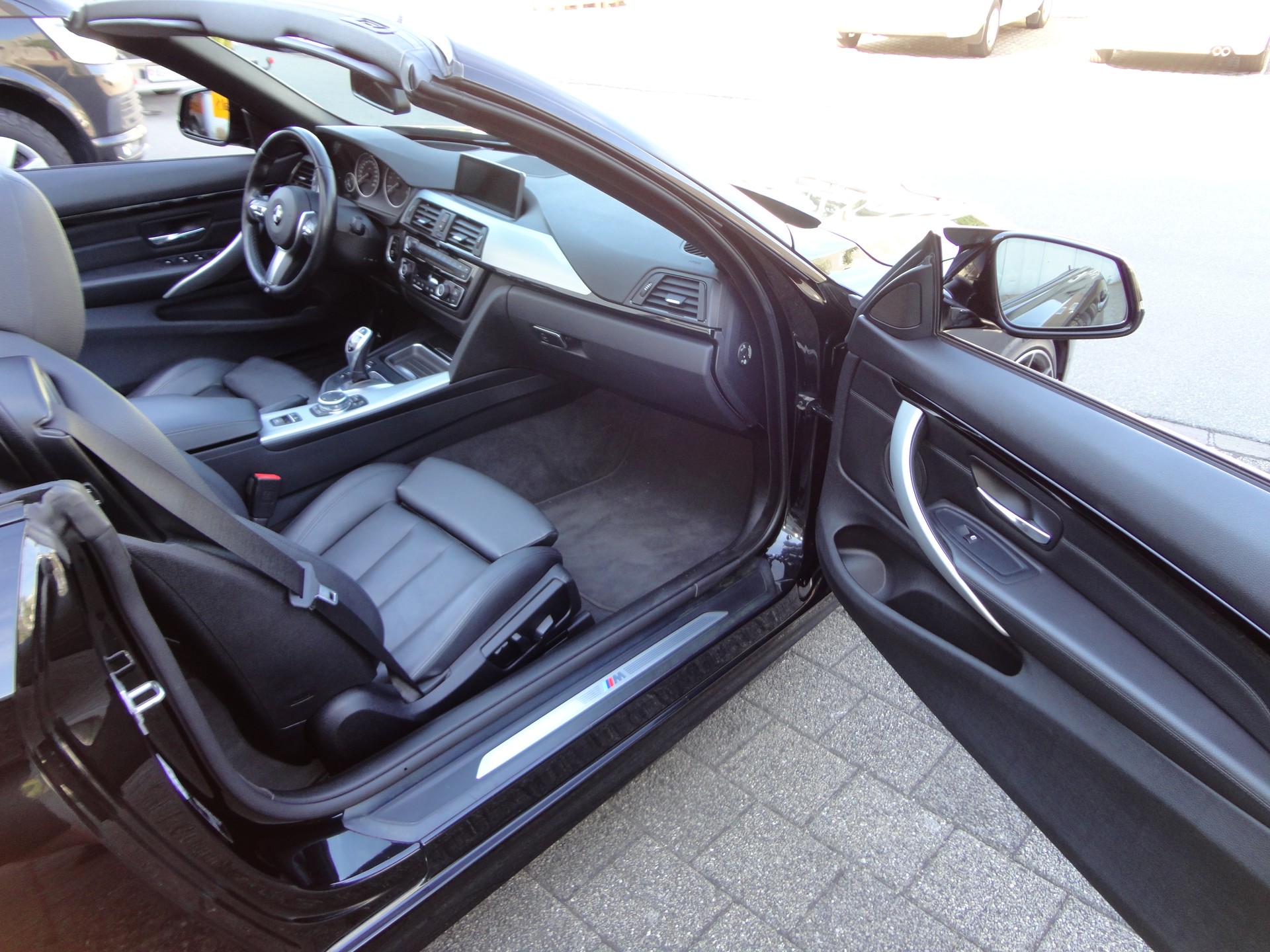 BMW 428i Cabriolet xDrive Sport Line Steptronic-image-14