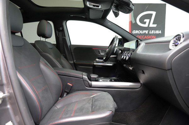 MERCEDES-BENZ GLA 250e AMG Line 8G-DCT-image-8