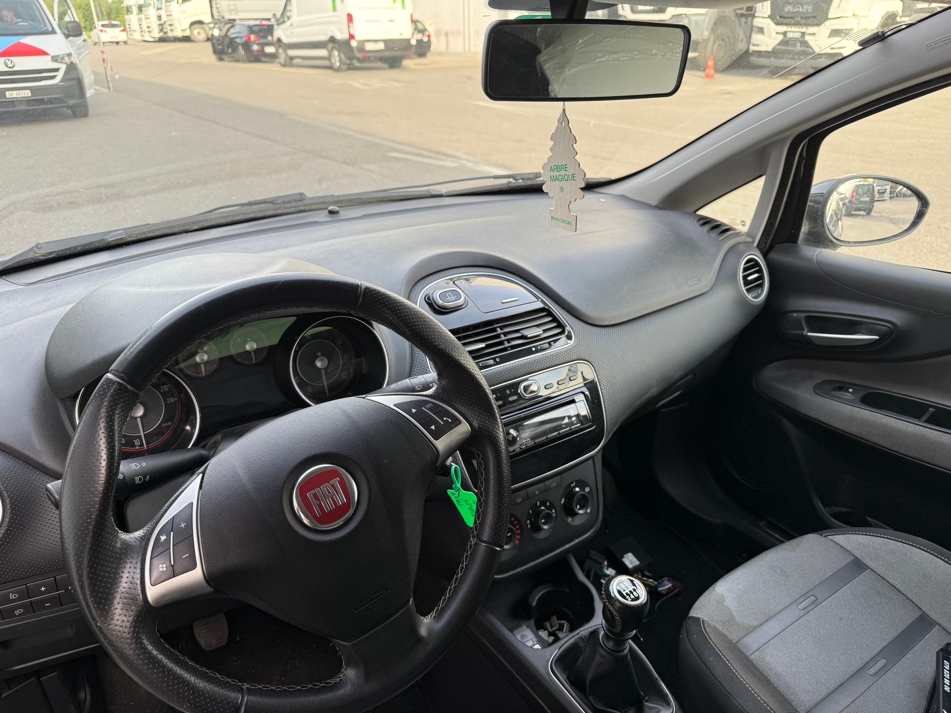 FIAT Punto Grande 1.4 EVO-image-0