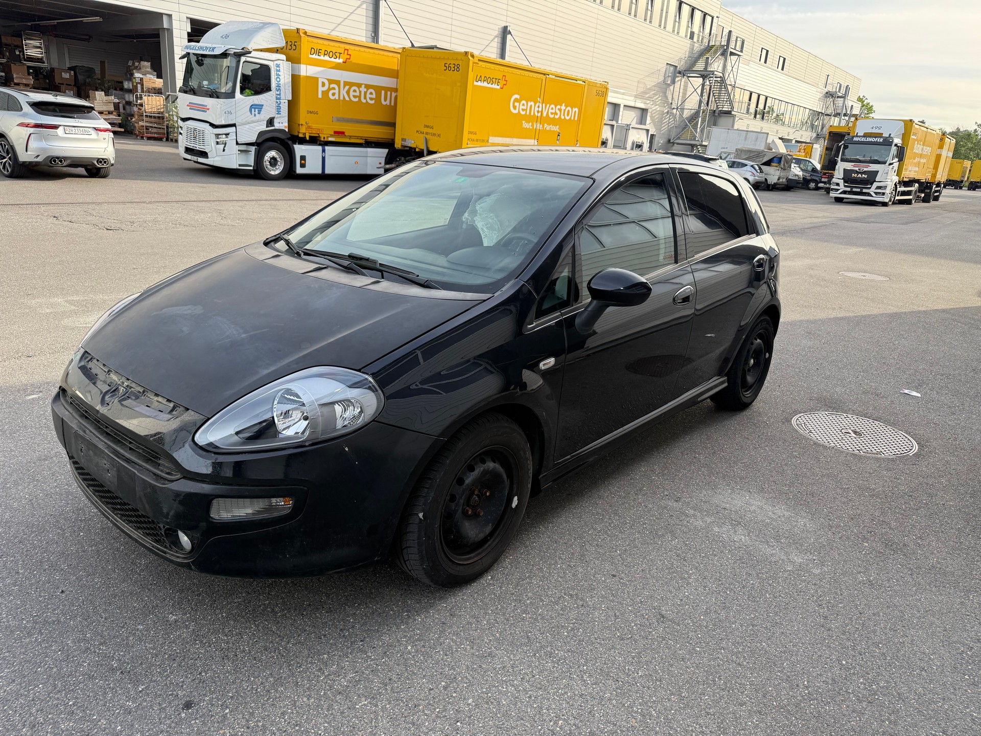 FIAT Punto Grande 1.4 EVO-image-3