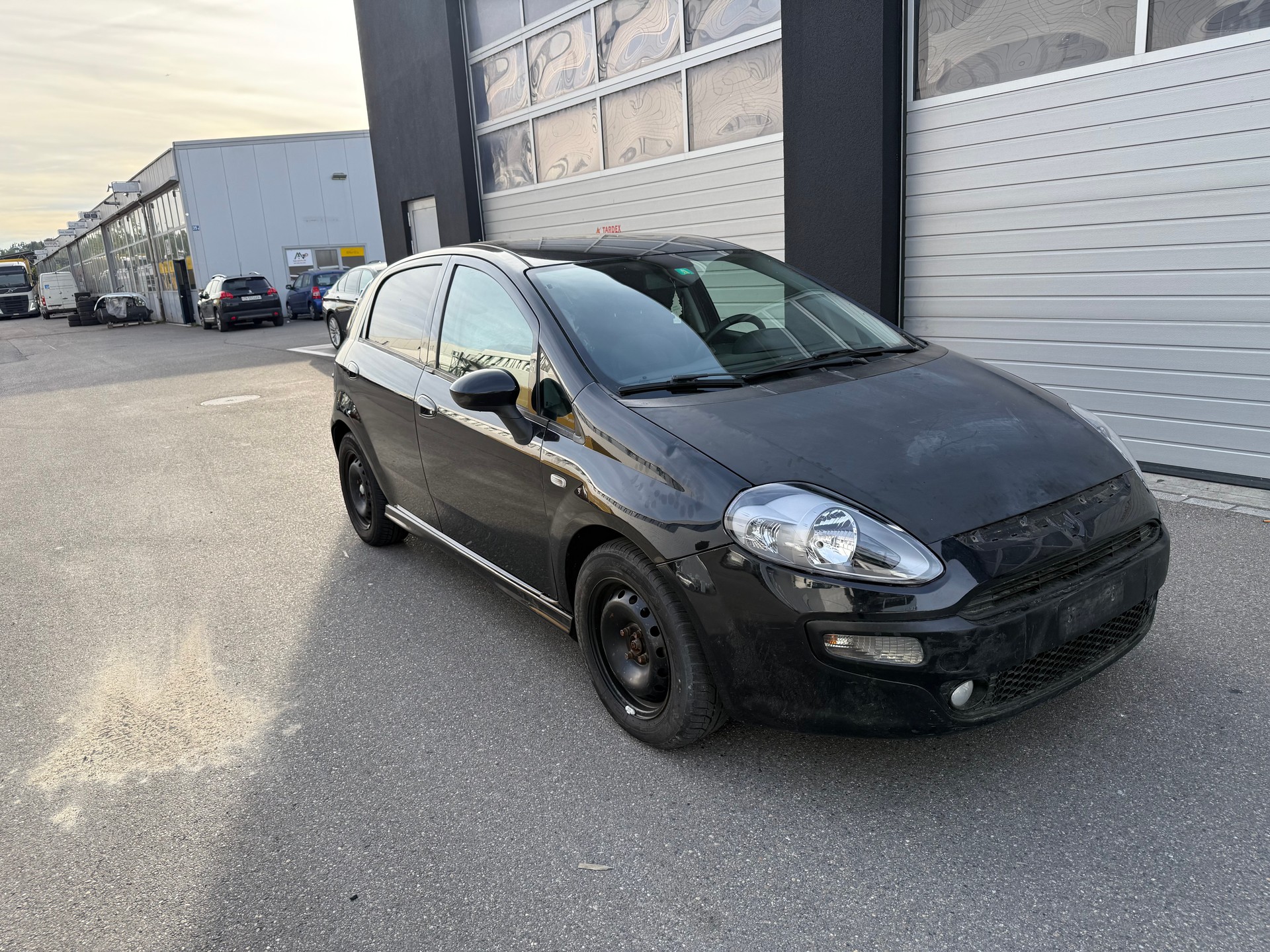 FIAT Punto Grande 1.4 EVO-image-4