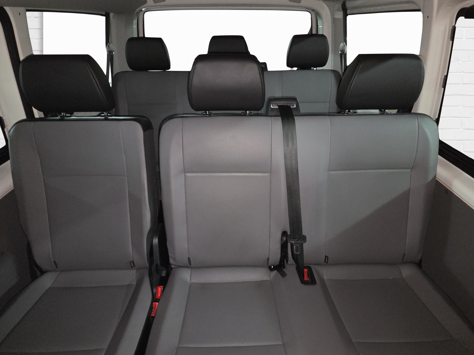VW T6.1 2.0 TDI 4Motion-image-7