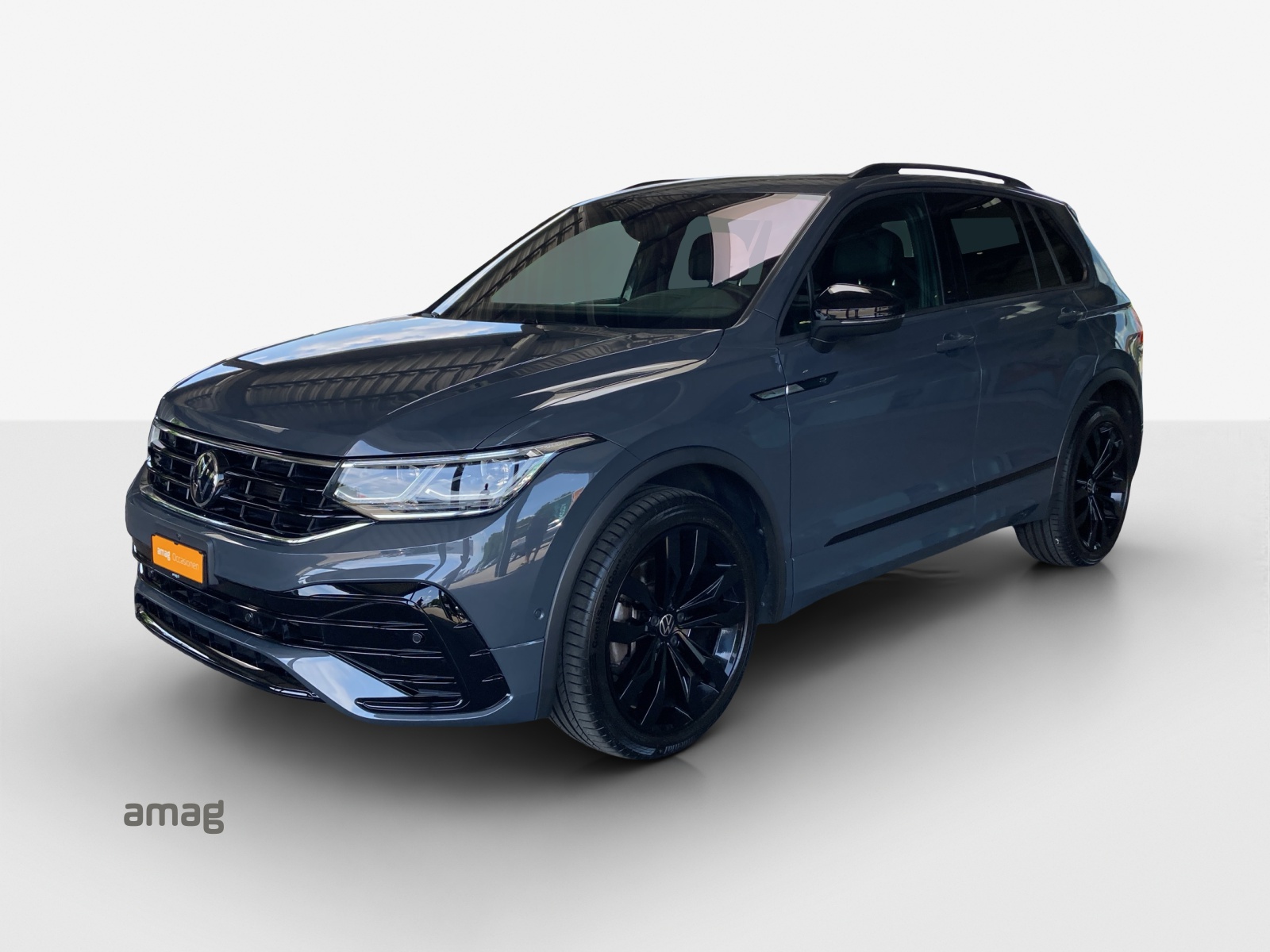 VW Tiguan 2.0TSI R-Line 4Motion DSG-image-0