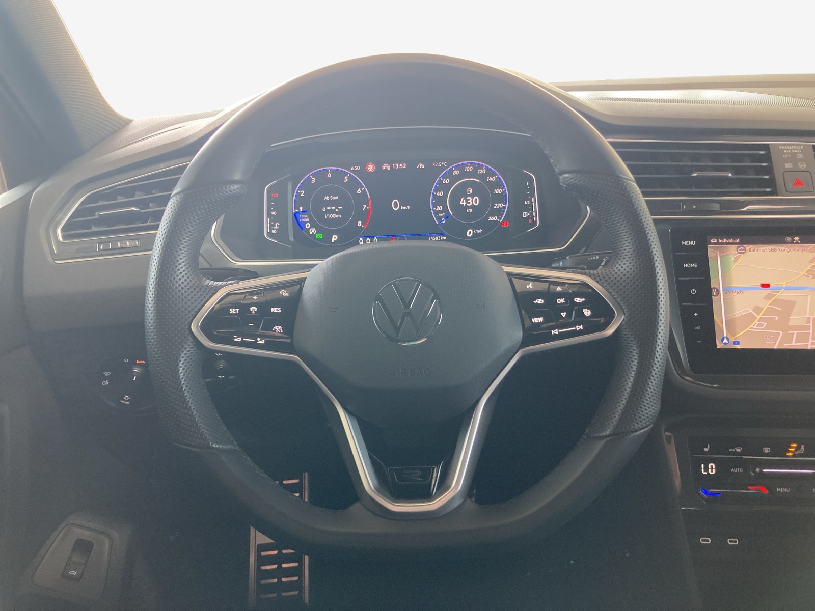 VW Tiguan 2.0TSI R-Line 4Motion DSG-image-9