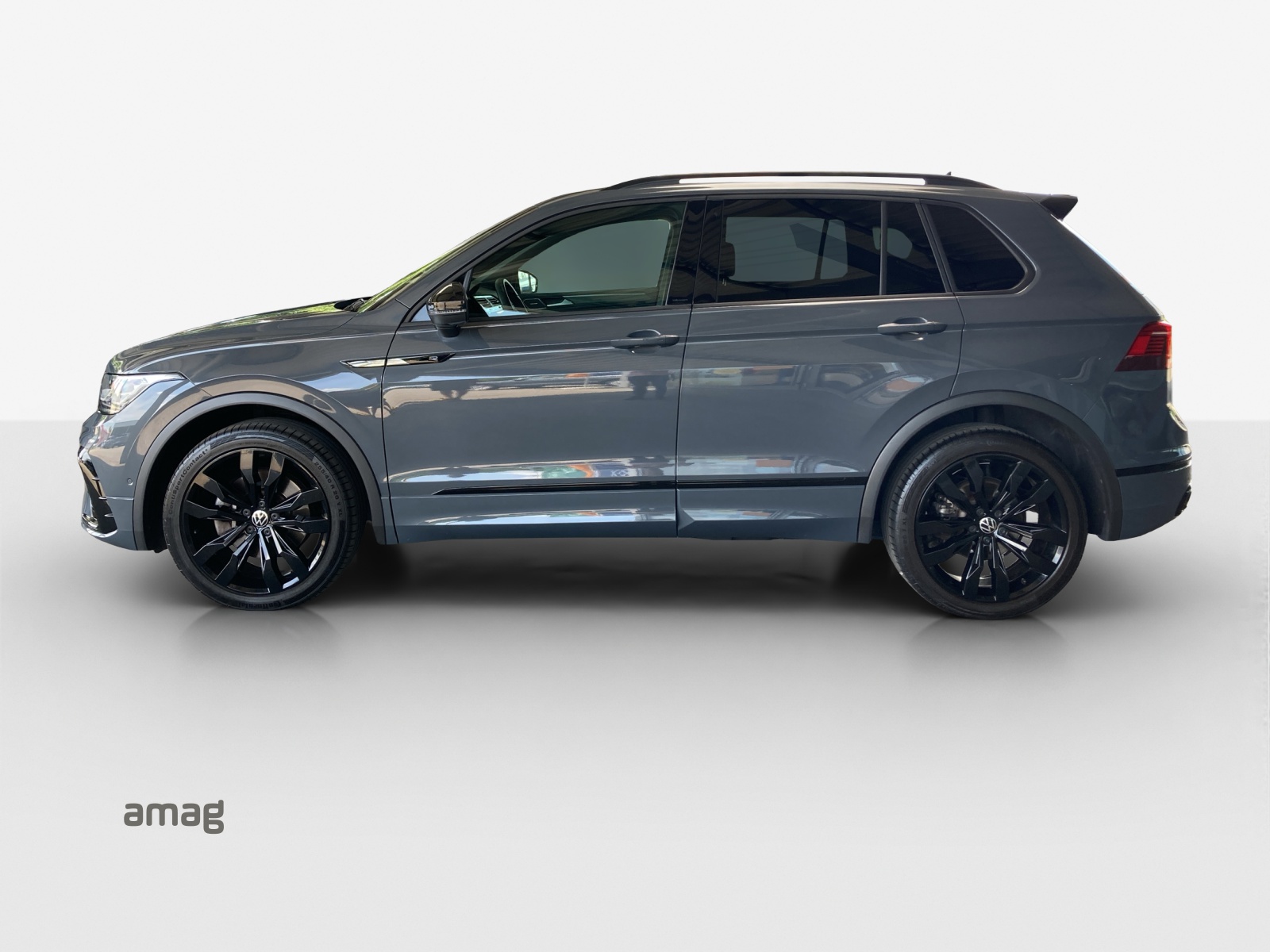 VW Tiguan 2.0TSI R-Line 4Motion DSG-image-1