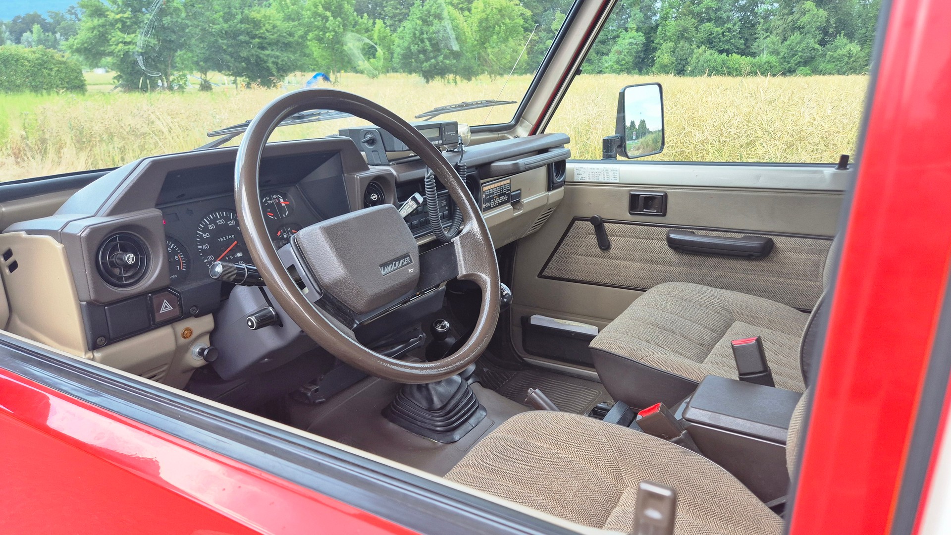 TOYOTA RJ 73 LV-MNEW FRP-Top-image-4